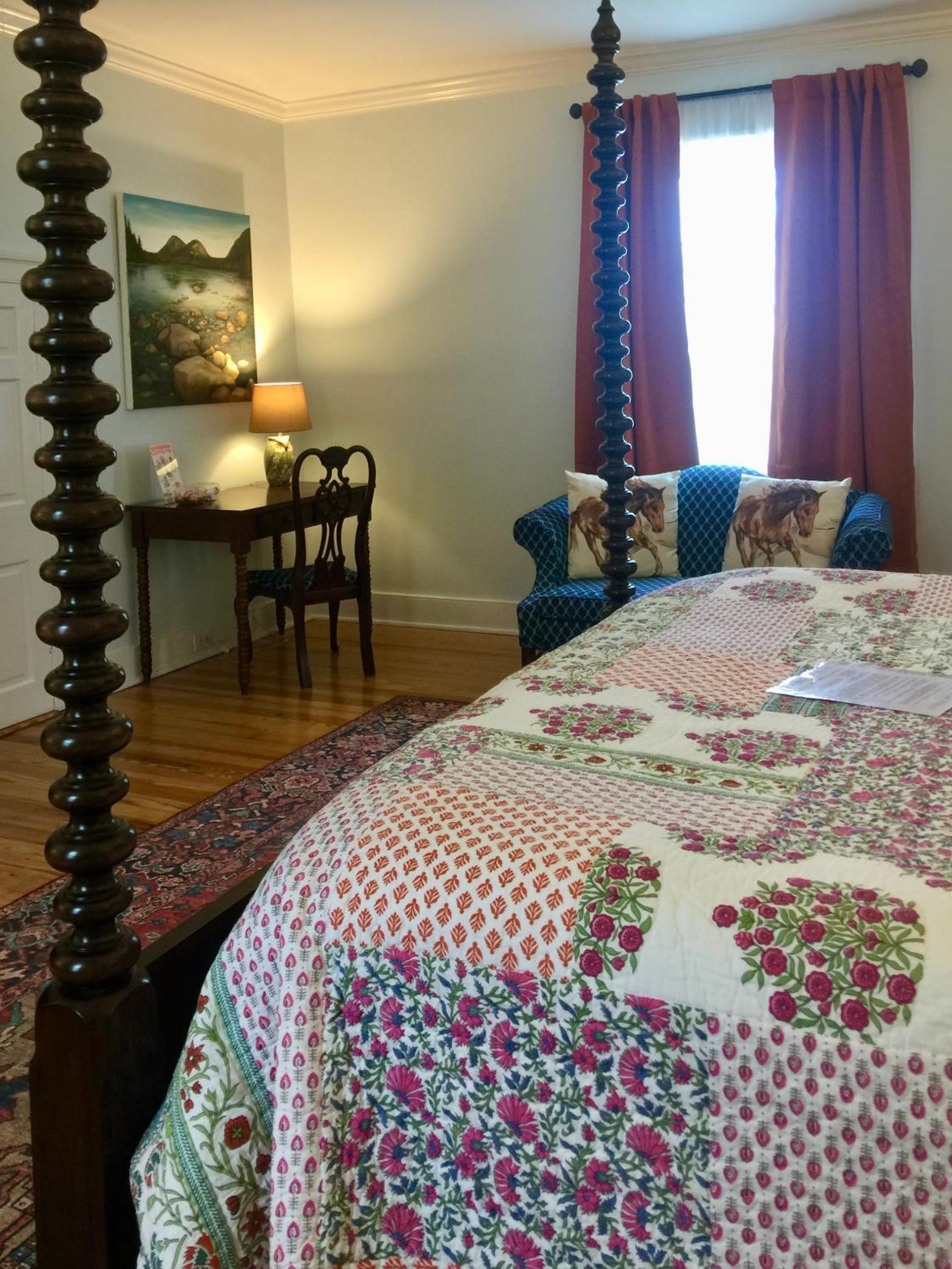 Large Single Room photo 3