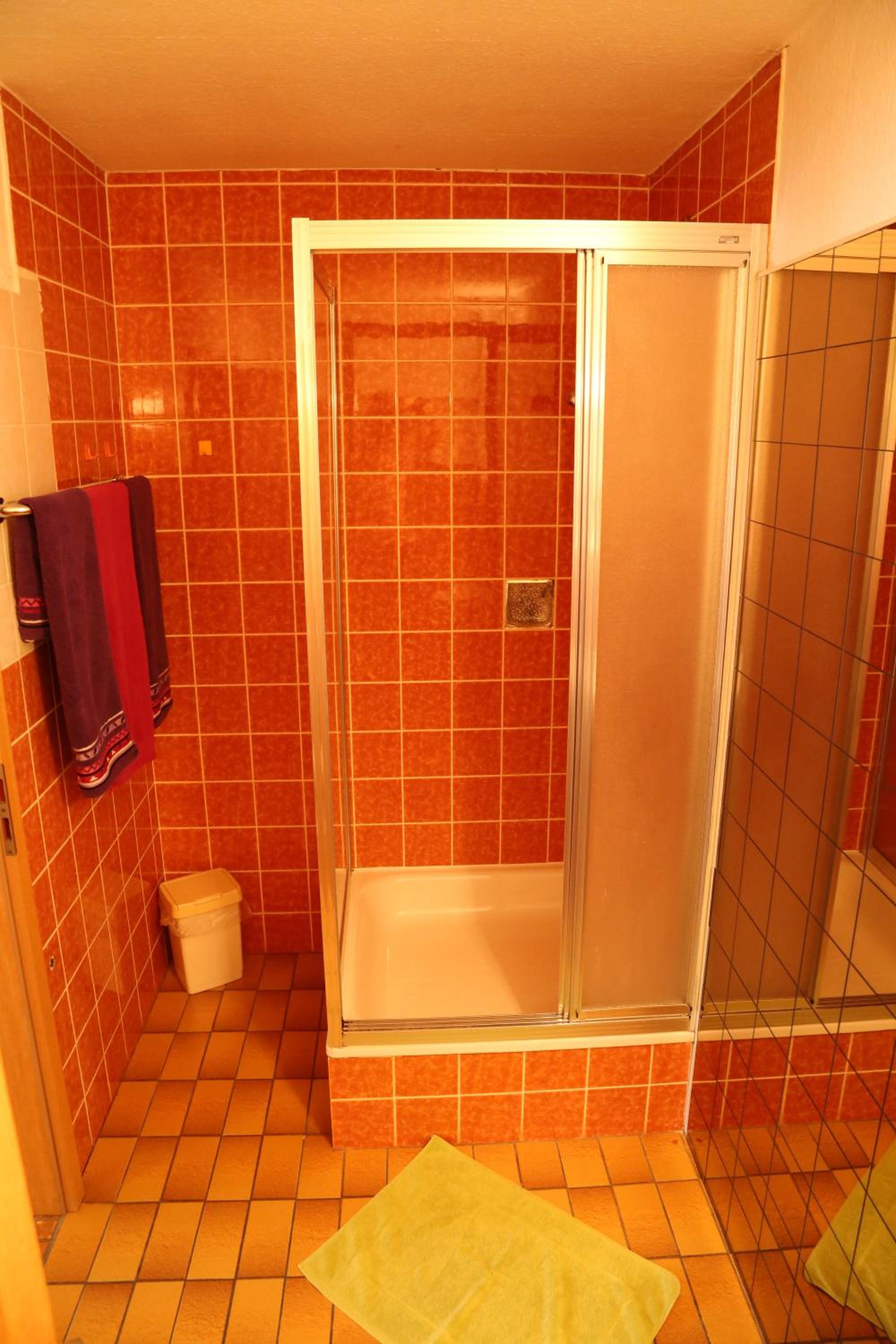 Triple Room with Bathroom - Photo 4
