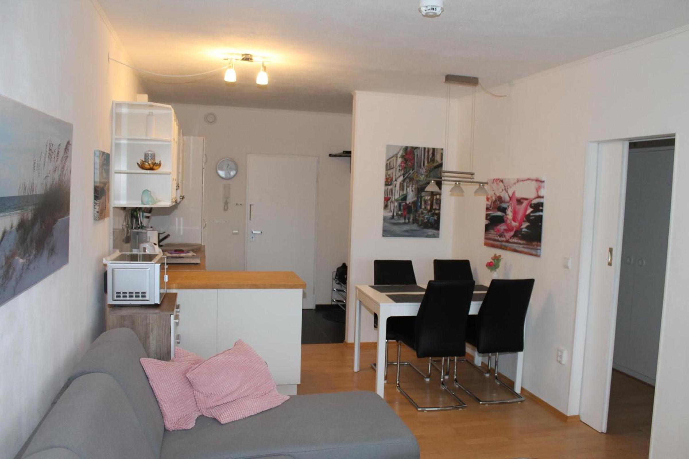 Apartment photo 1