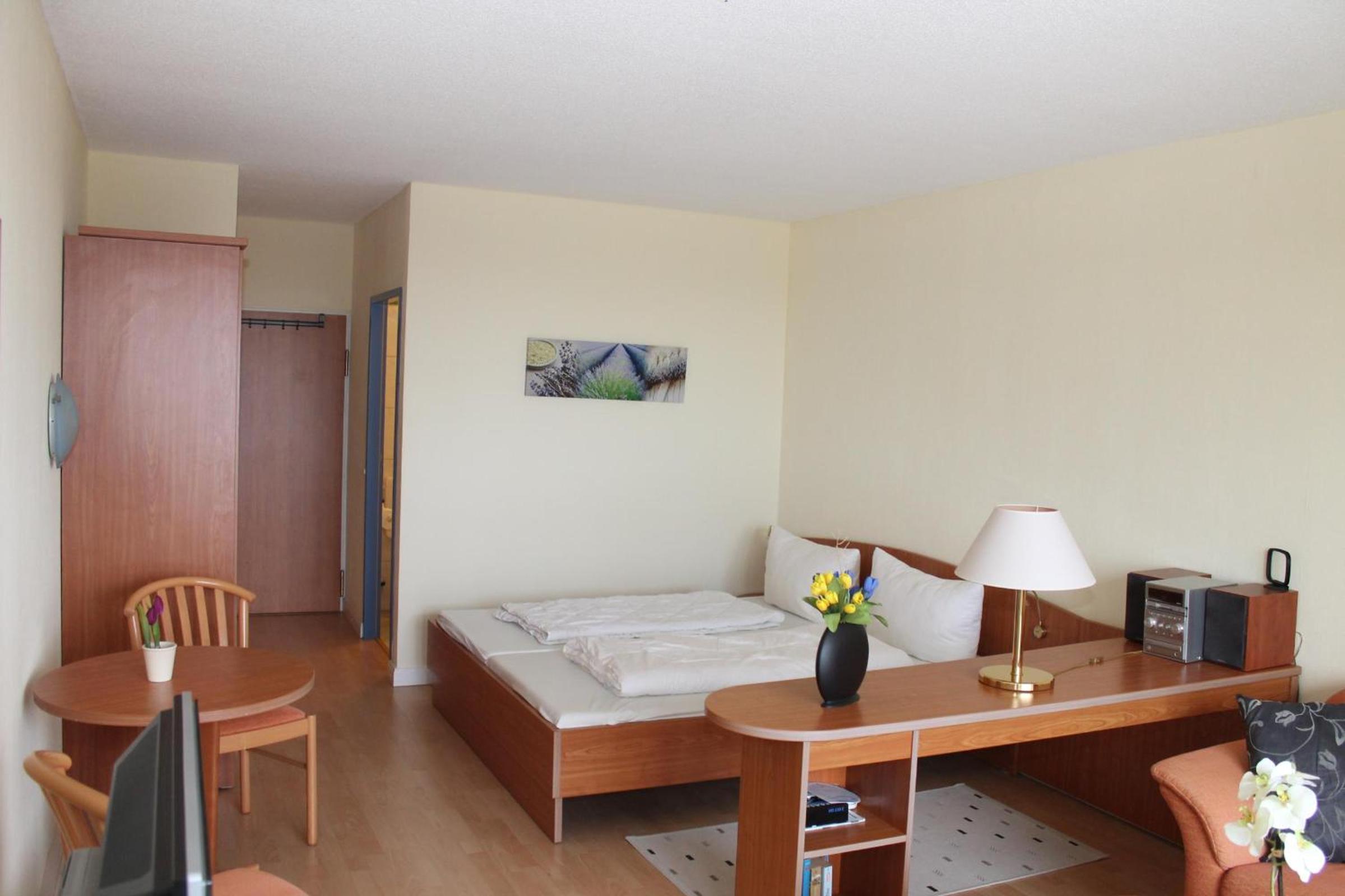 Apartment photo 3
