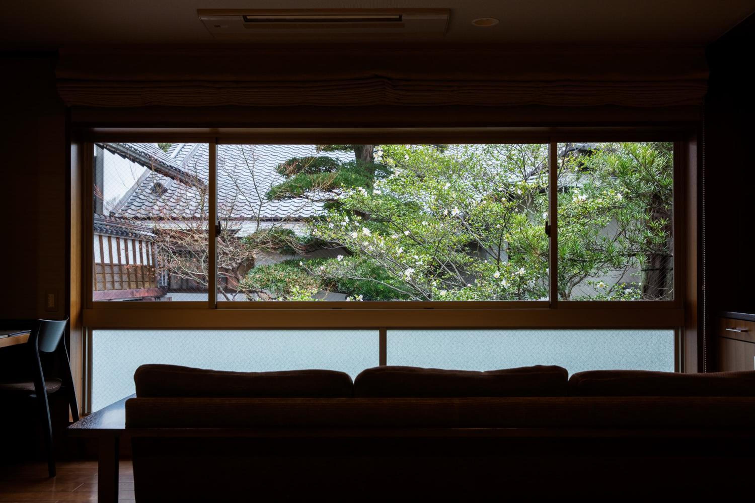Suite Twin (With Jacuzzi Open Air Bath /Onsen) photo 3