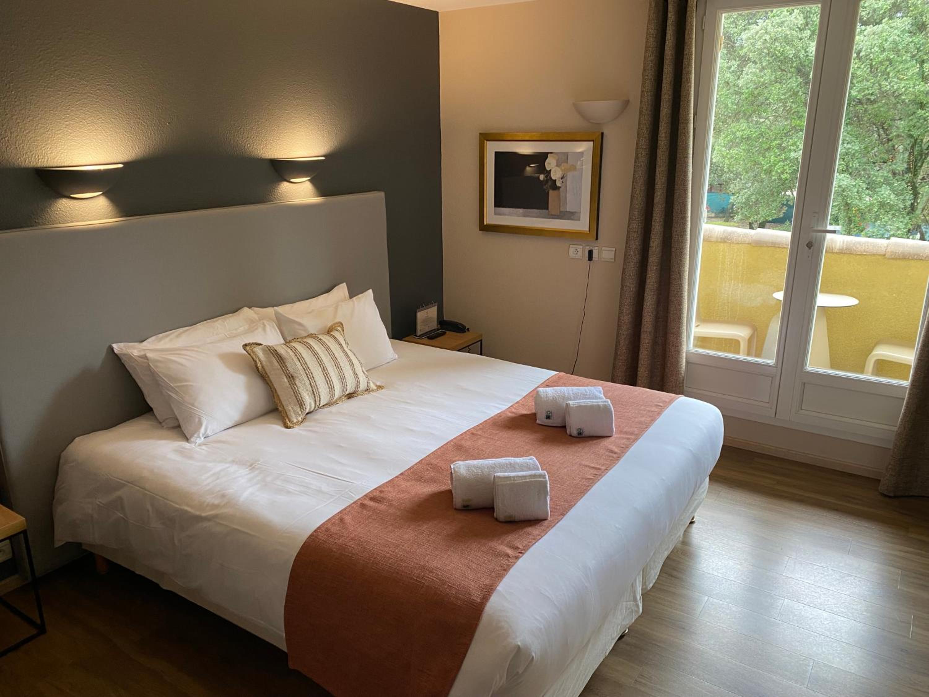King Room with Garden View photo 2