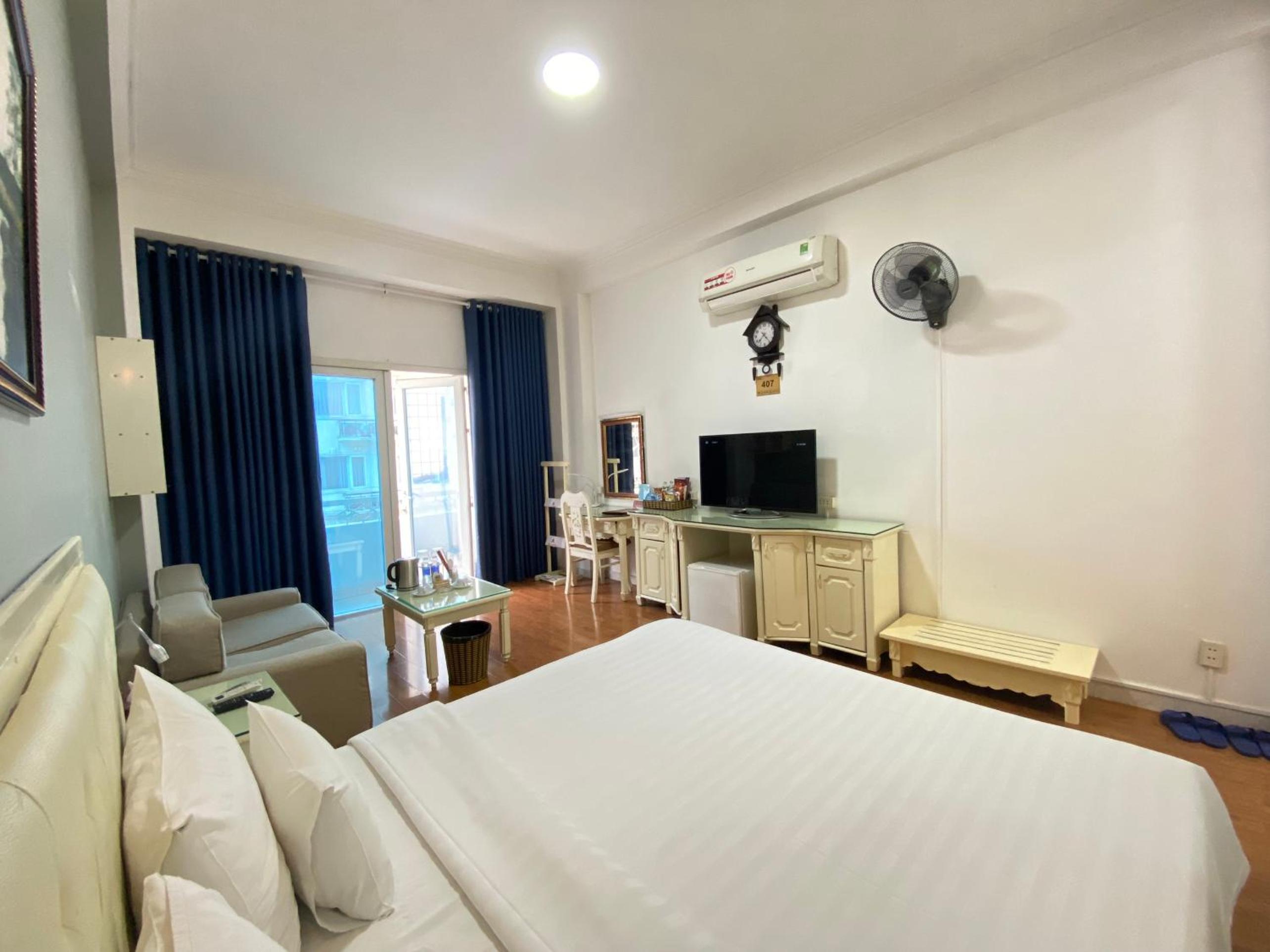 Deluxe Double Room photo 2
