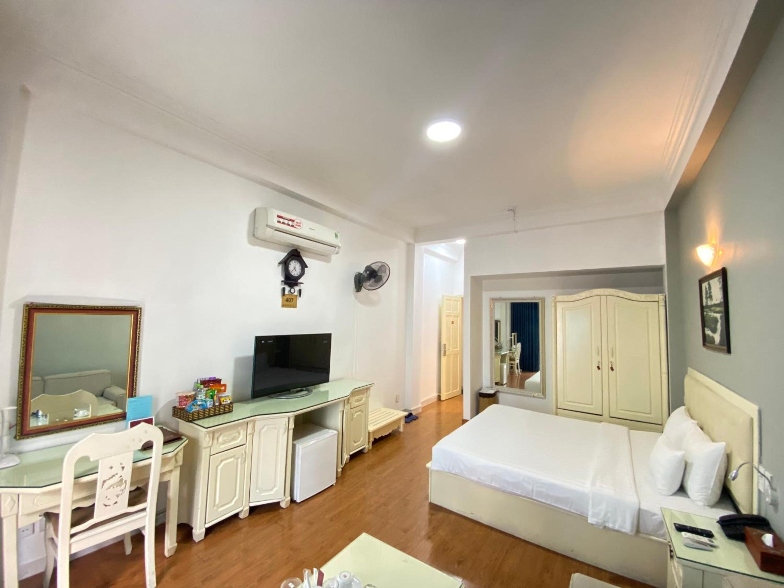 Deluxe Double Room photo 3