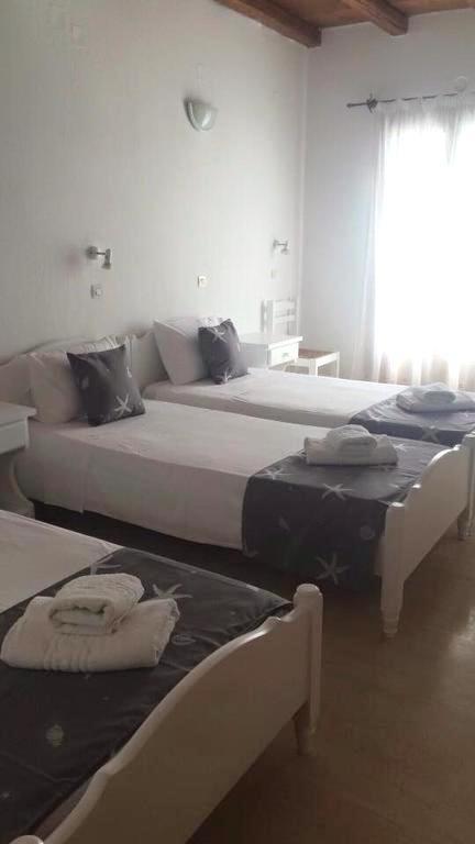 Triple Room with Mountain View
