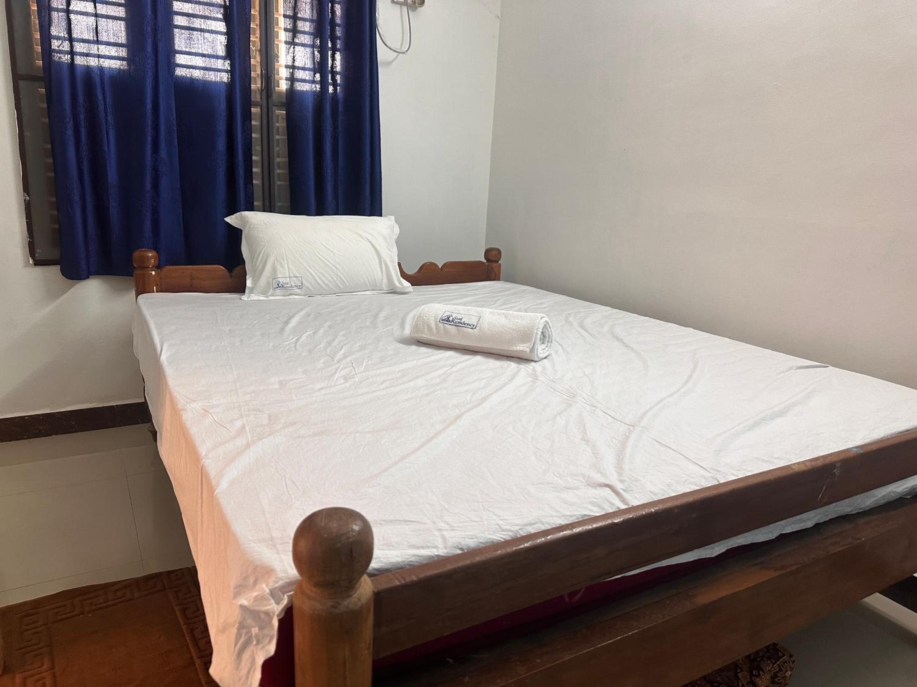 Standard Double Room with Fan photo 1