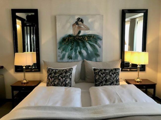 Superior Double Room with Private Bathroom