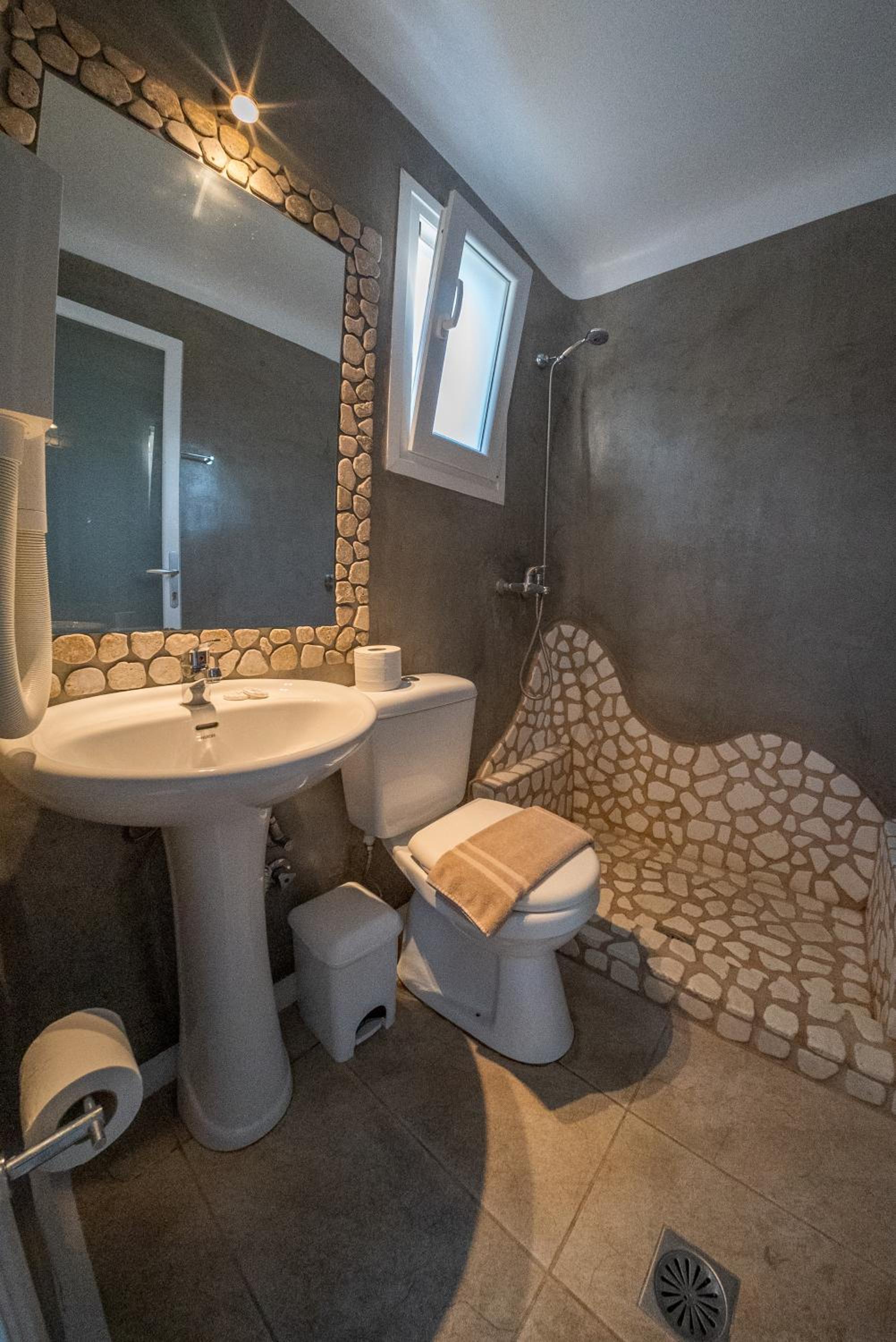 Superior Double Room - Photo 6