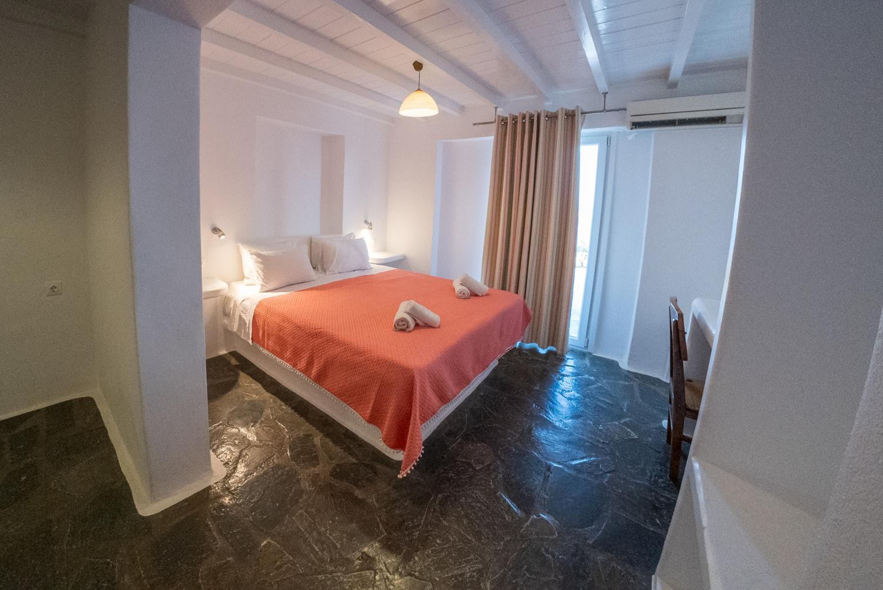 Superior Double Room - Photo 11