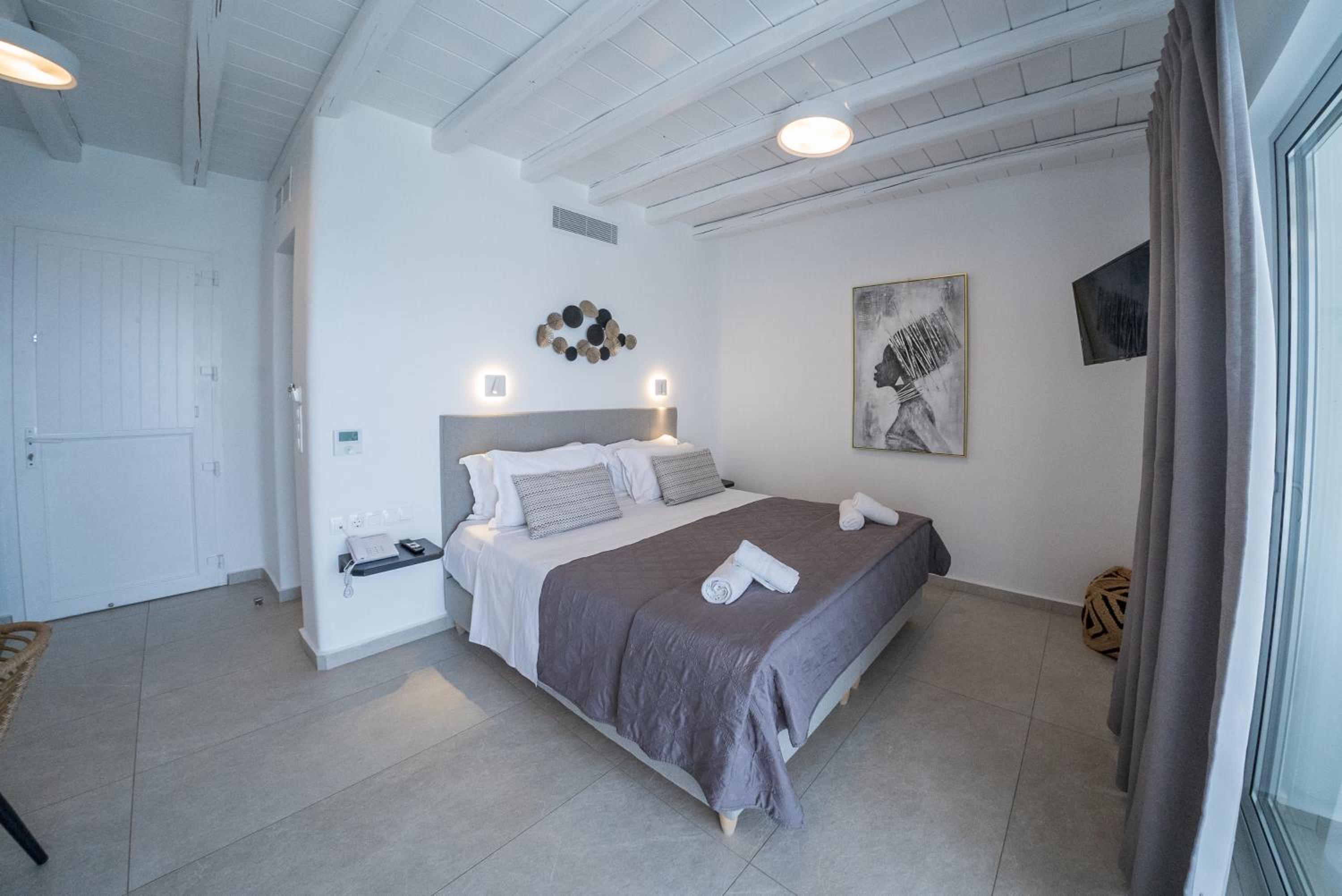 Deluxe Double Room - Photo 1