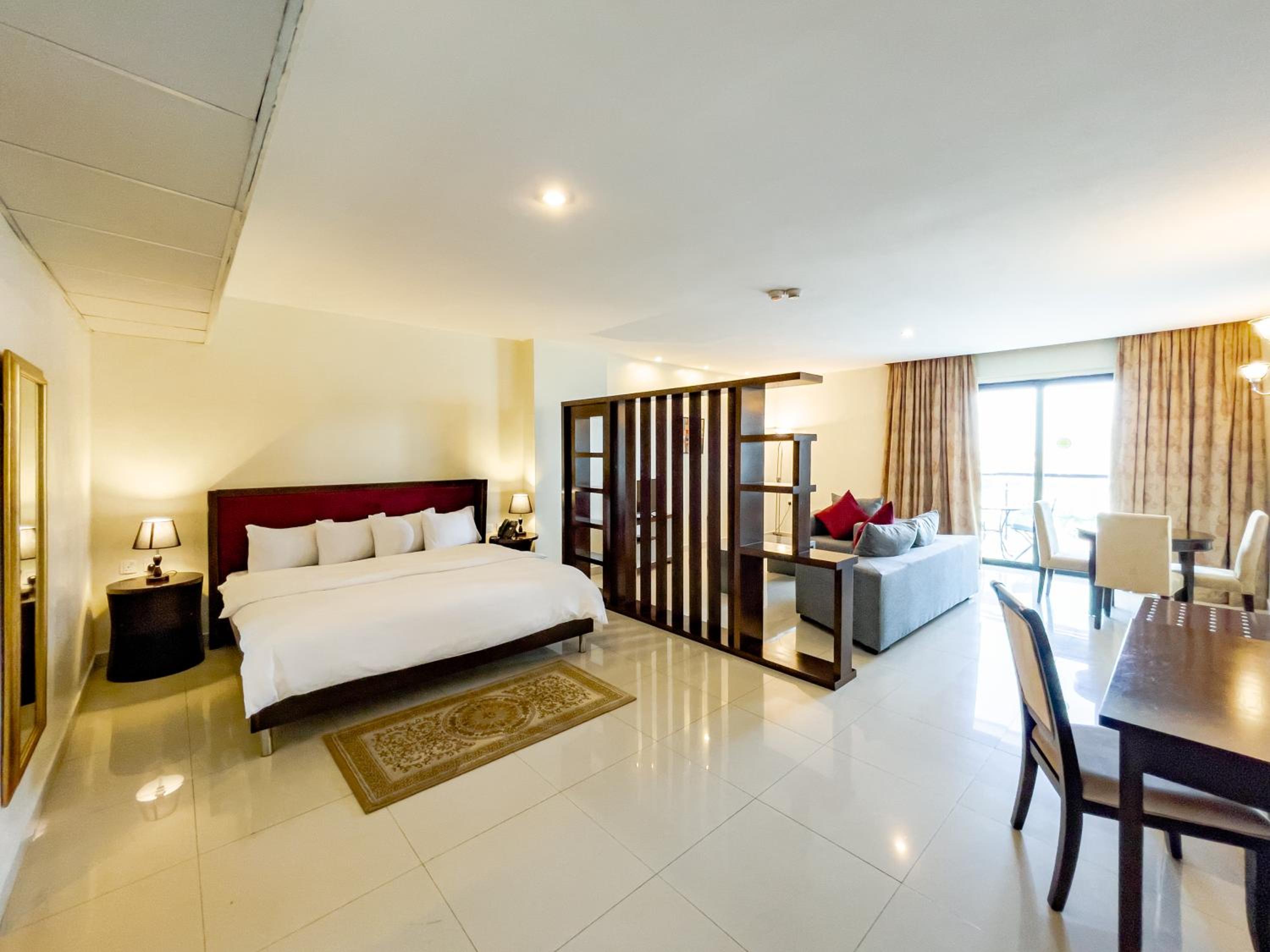 Double or Twin Room photo 3
