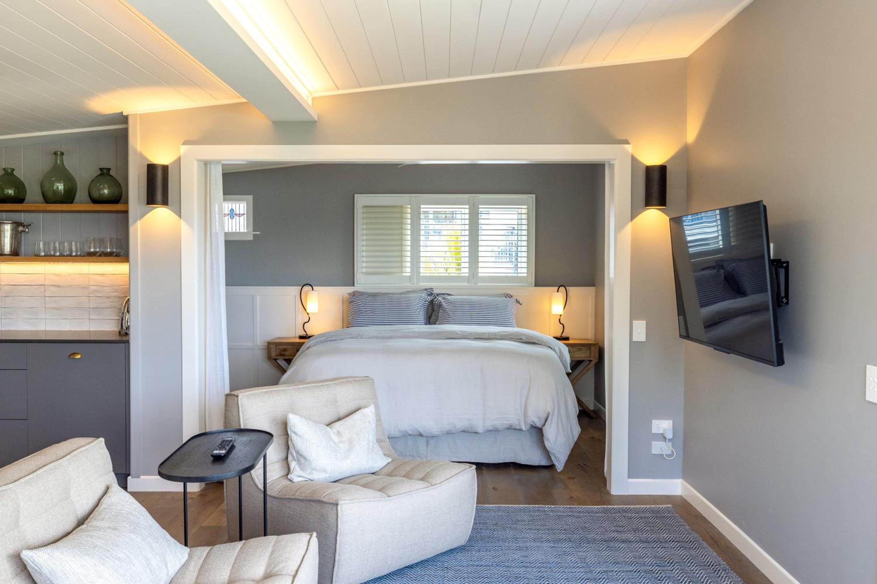 One-Bedroom House photo 1