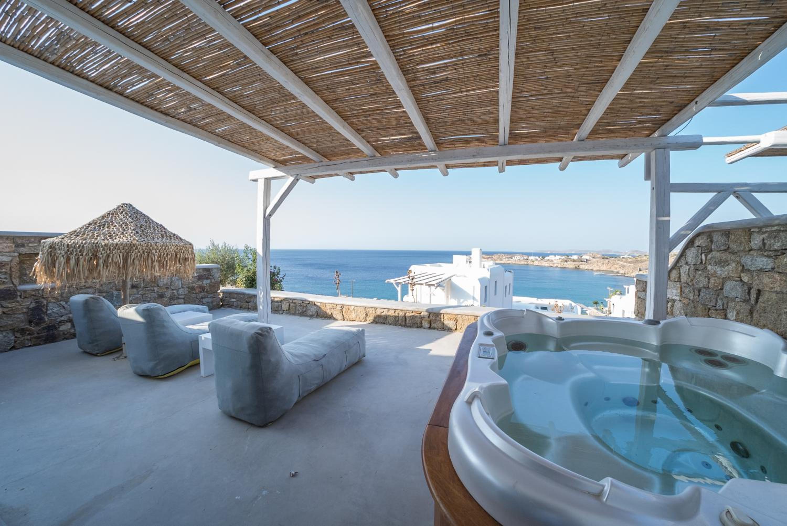 Deluxe Triple Room with cold water jacuzzi - Photo 4