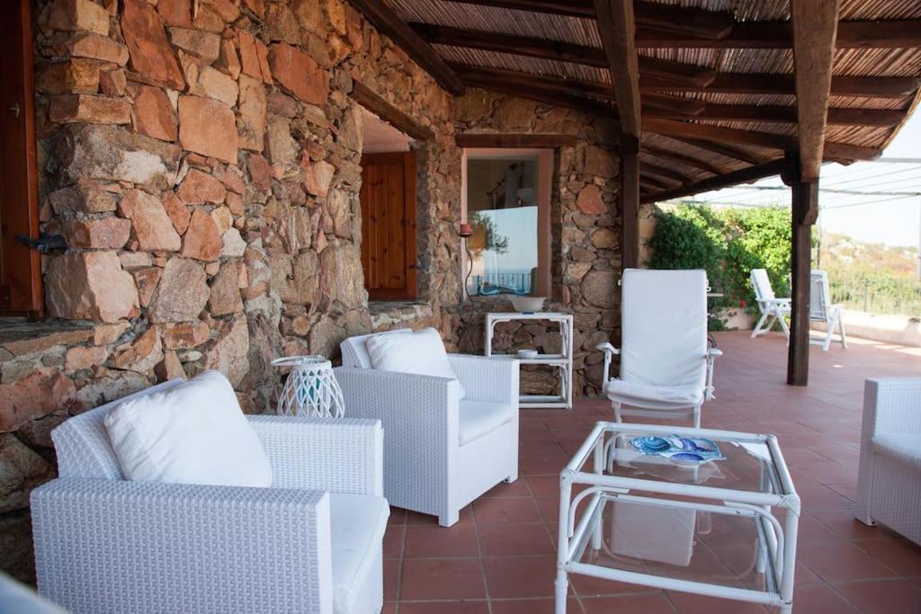Three-Bedroom Villa photo 2