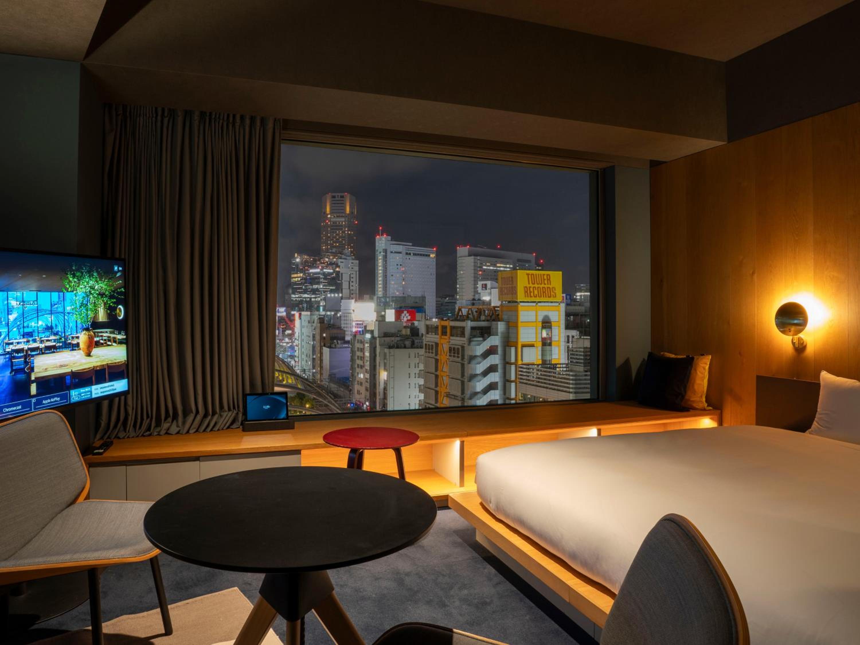 King Room with Park Side - Photo 3