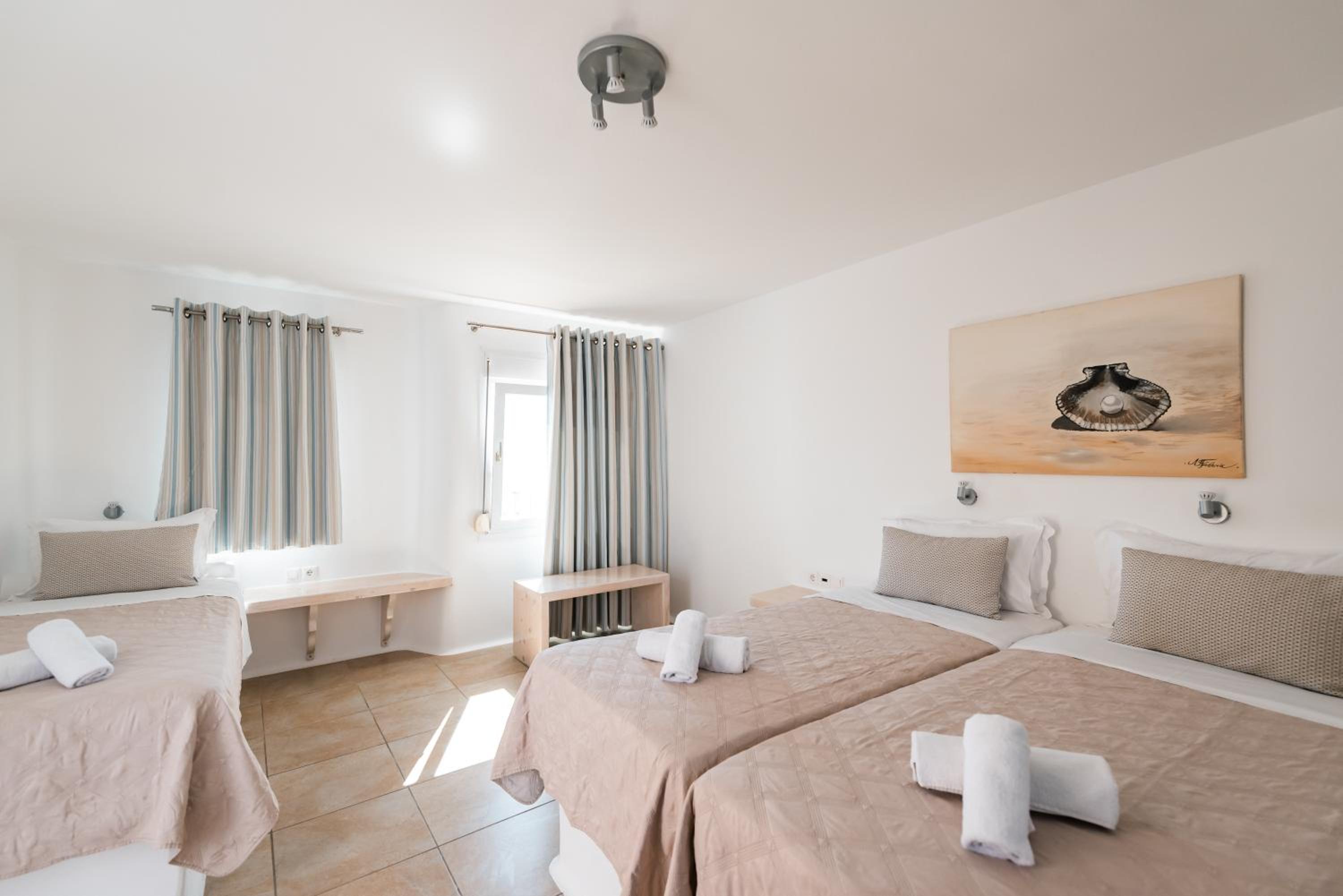 Superior Triple Room - Photo 1