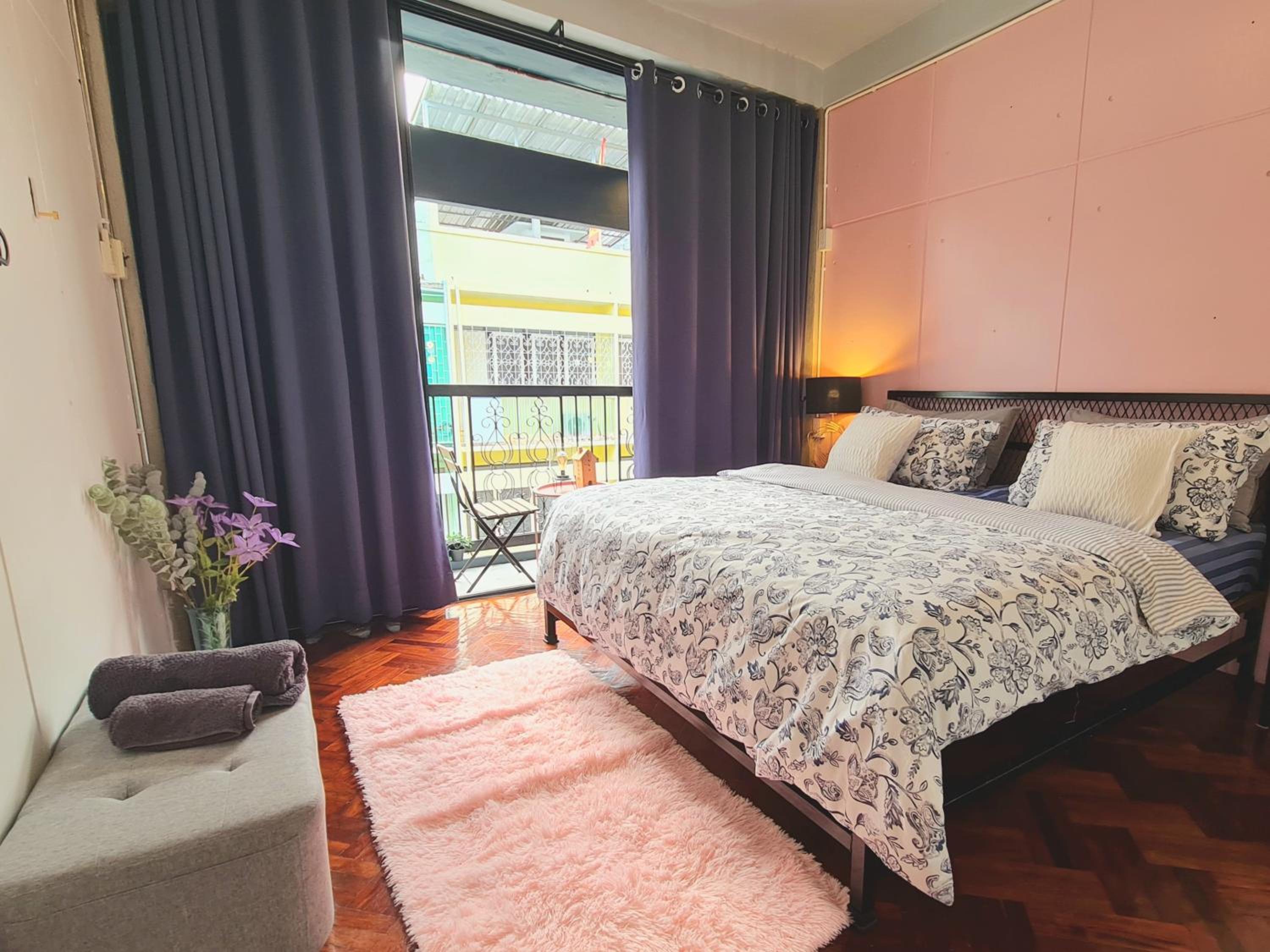 Standard Double Room with Shared Bathroom photo 1