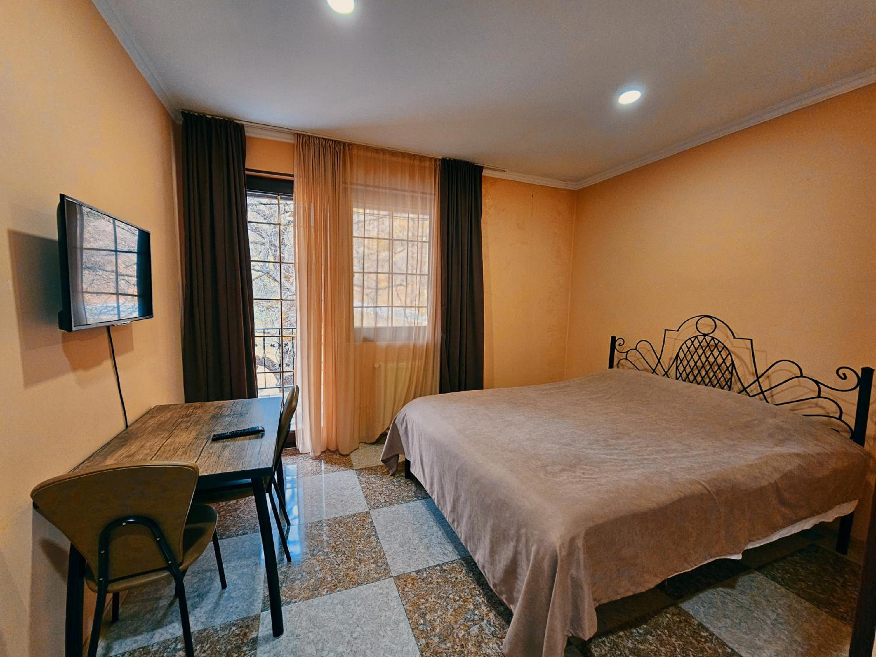 Superior King Room photo 1