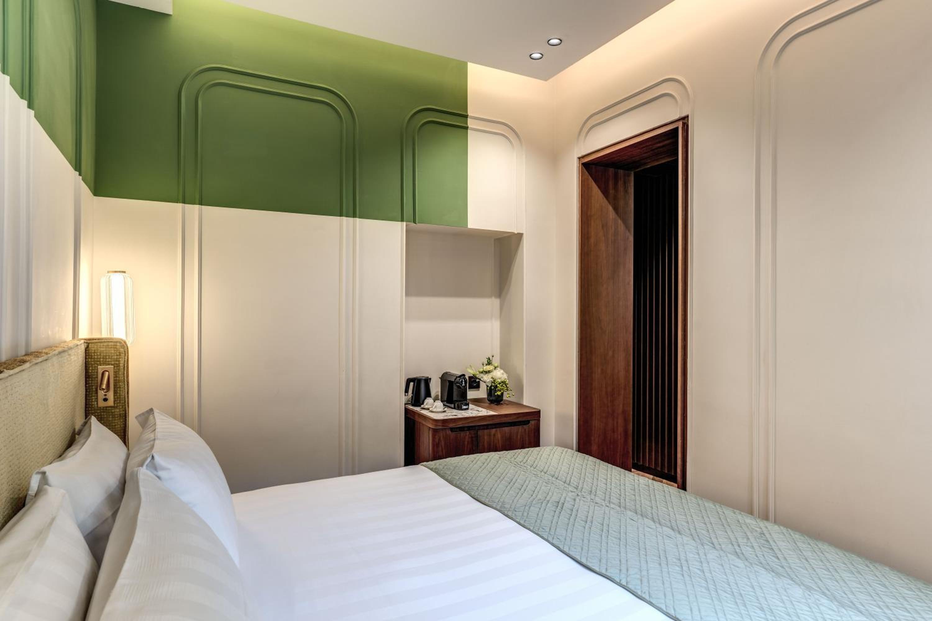 Available room