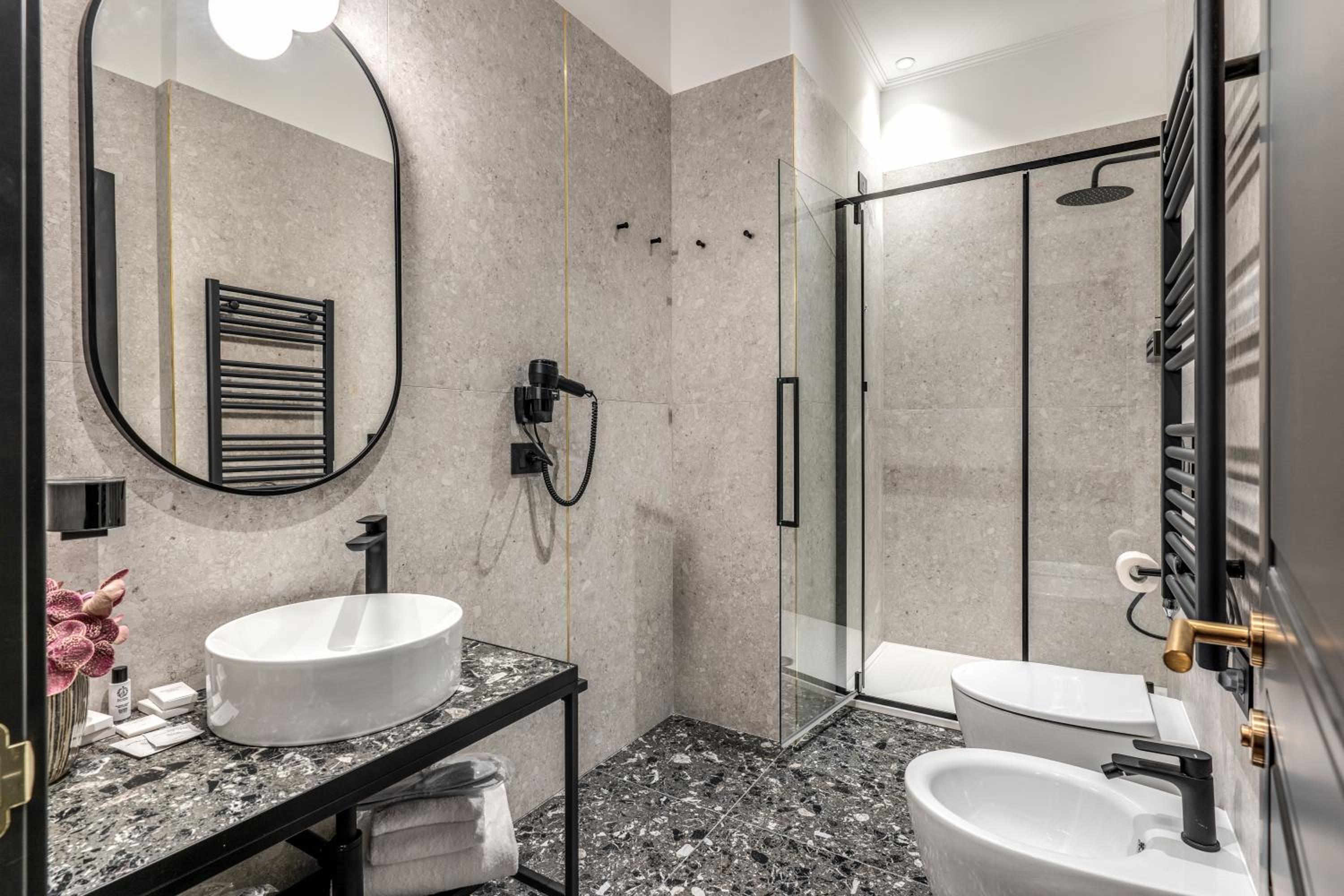 Executive Suite photo 2