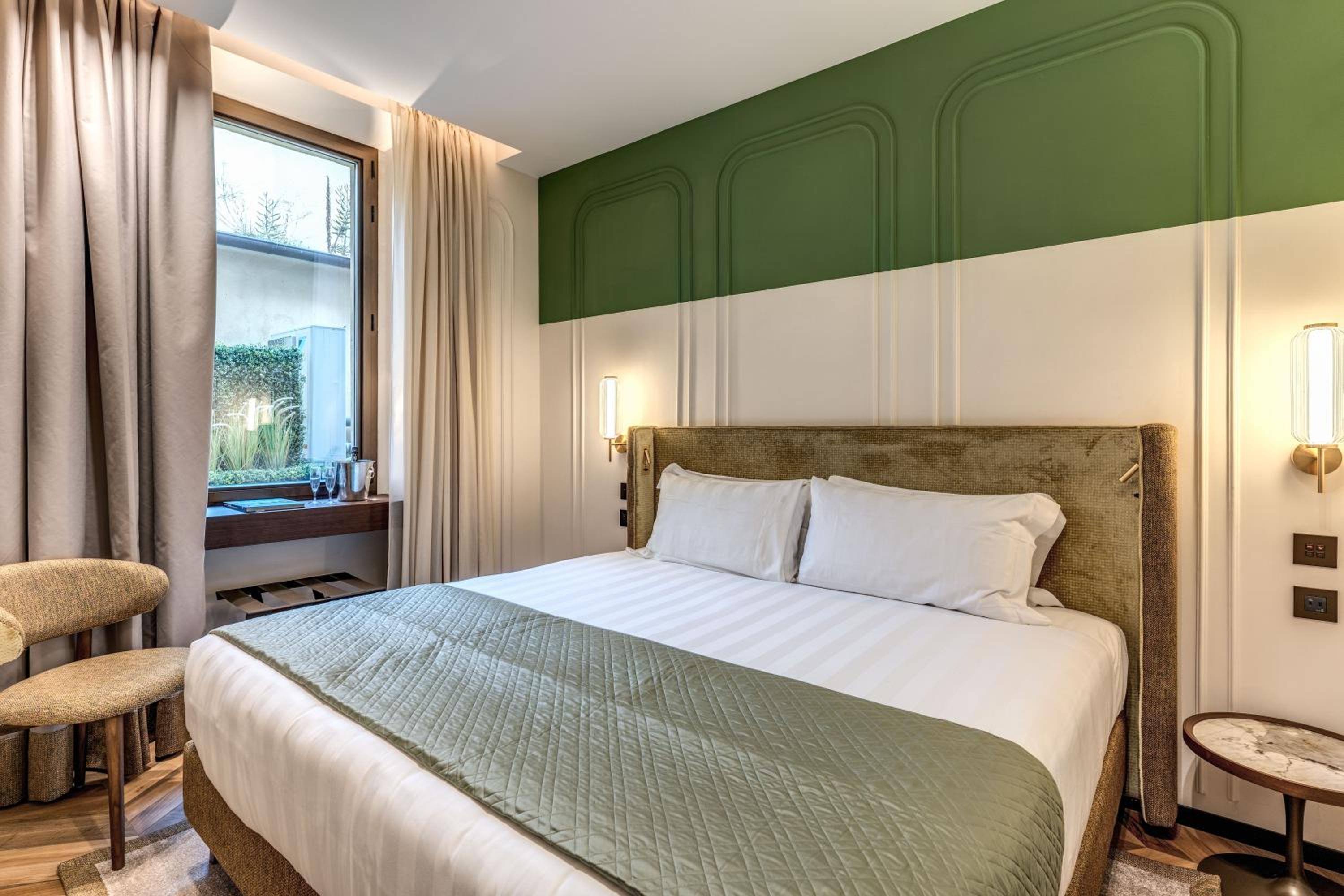 Available room