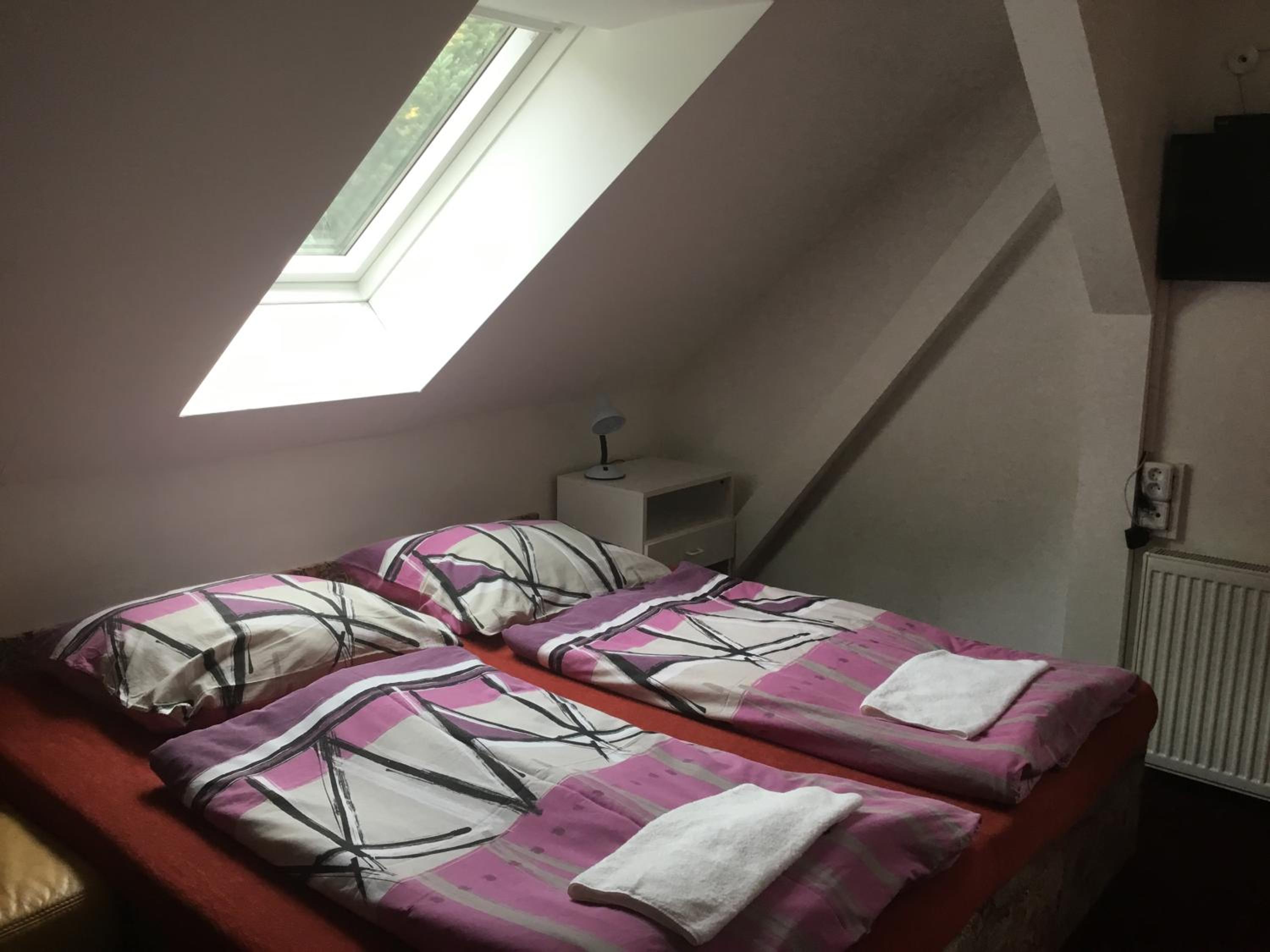 Triple Room with Garden View photo 2
