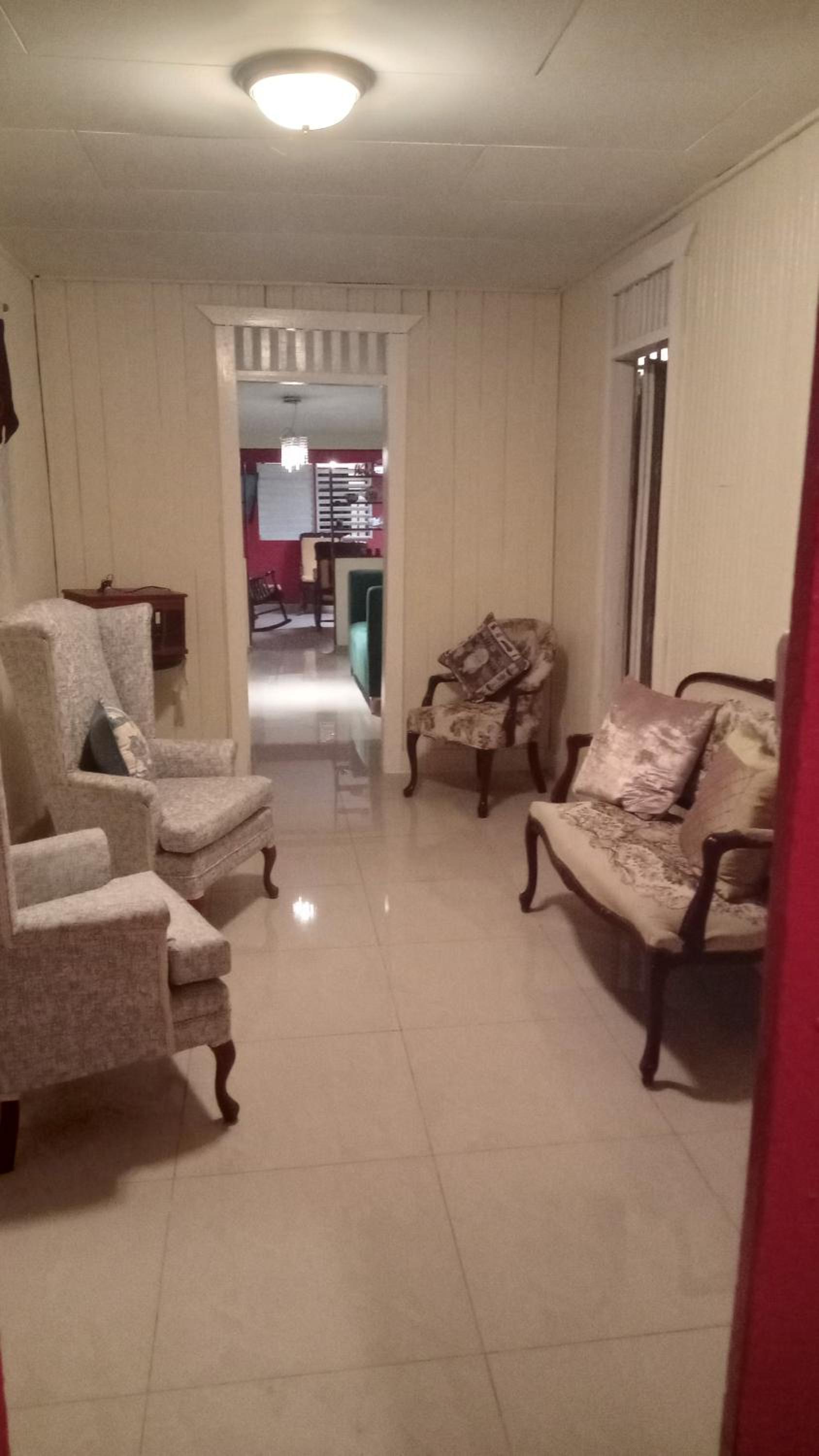 Three-Bedroom House photo 2