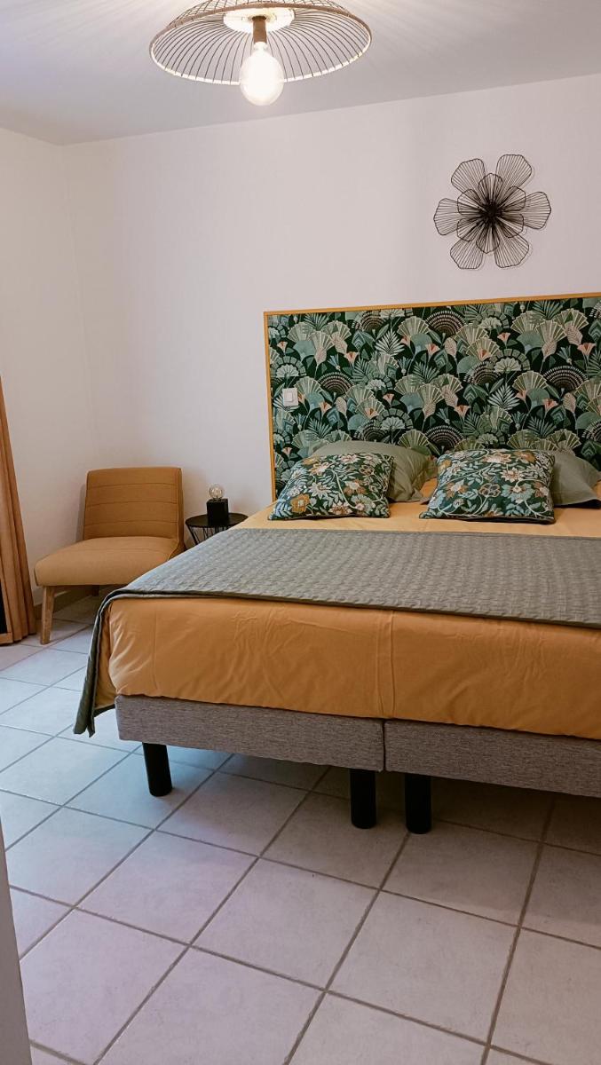 One-Bedroom Suite