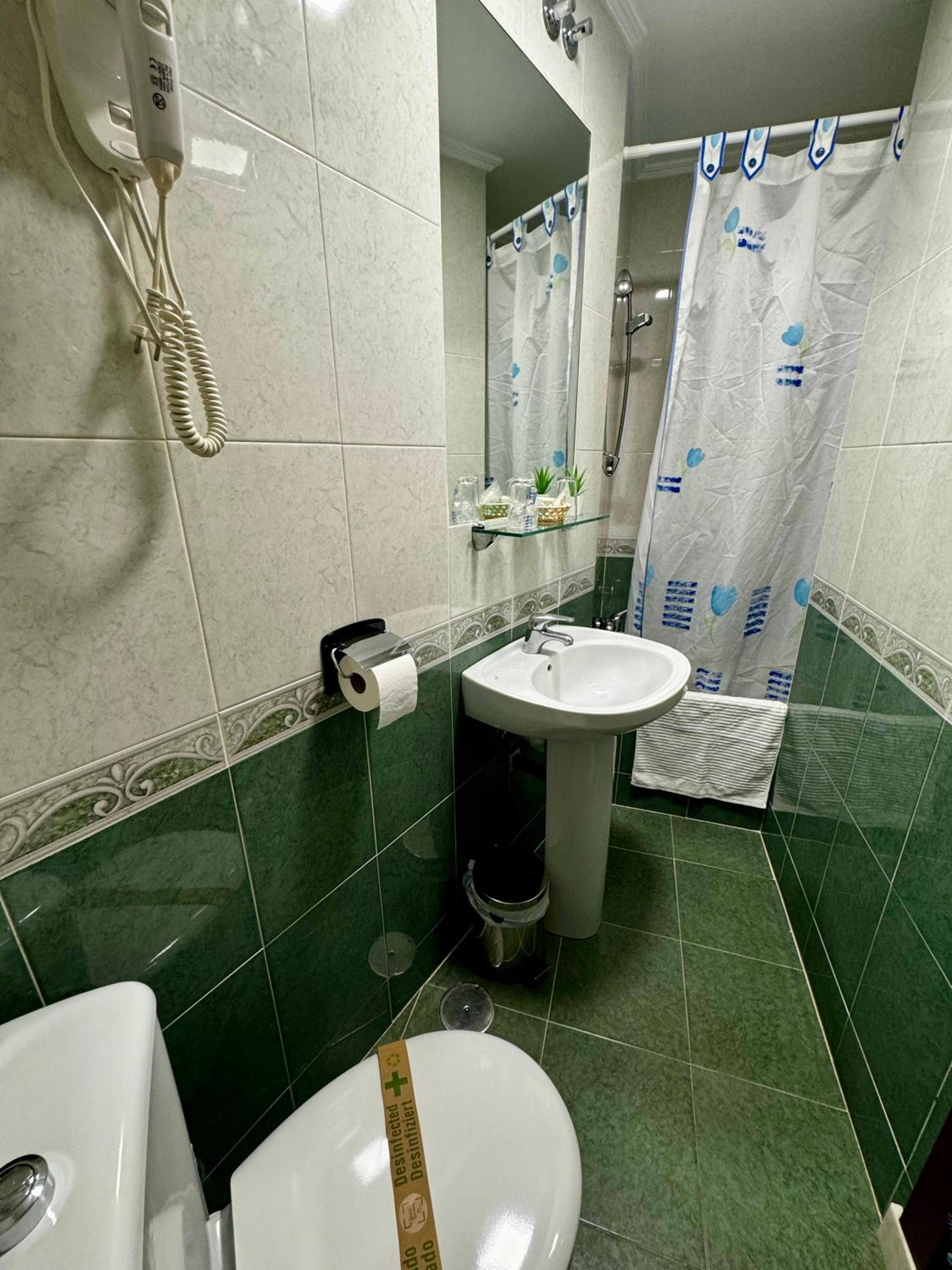 Economy Double Room photo 3