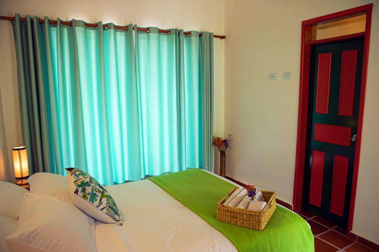 Deluxe Double Room with Balcony photo 3