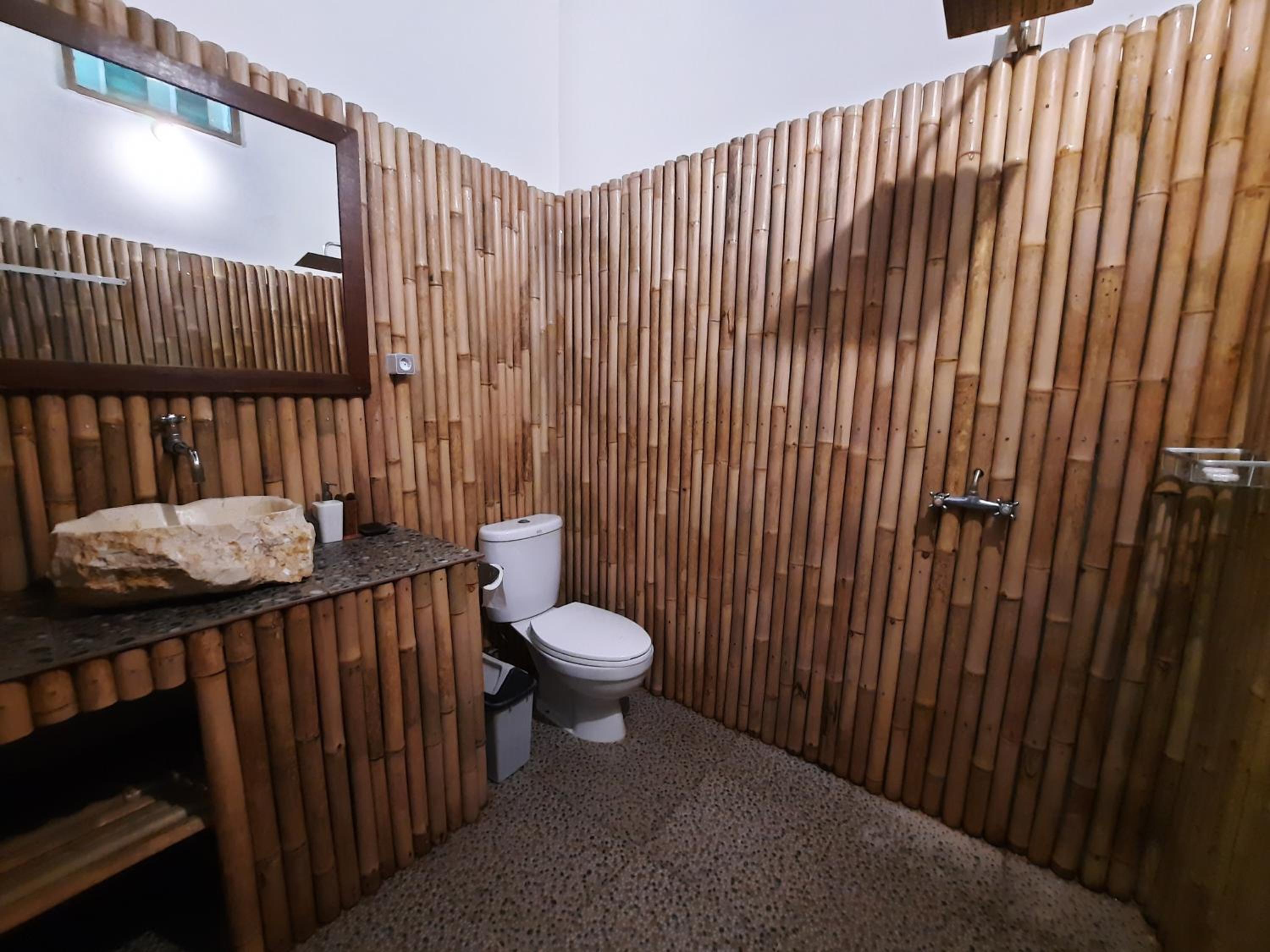 Double Room with Garden View - Photo 10