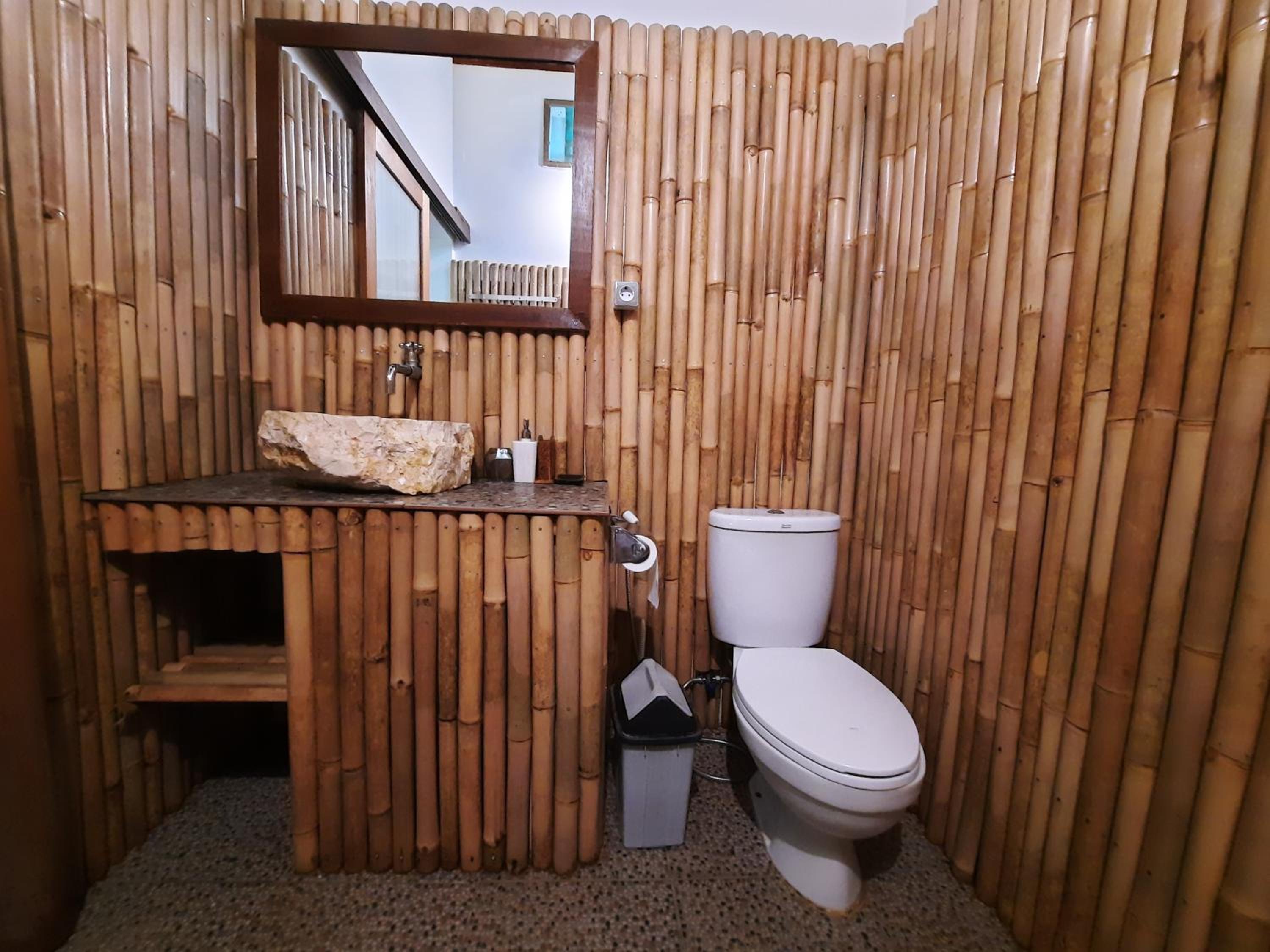 Double Room with Garden View - Photo 8