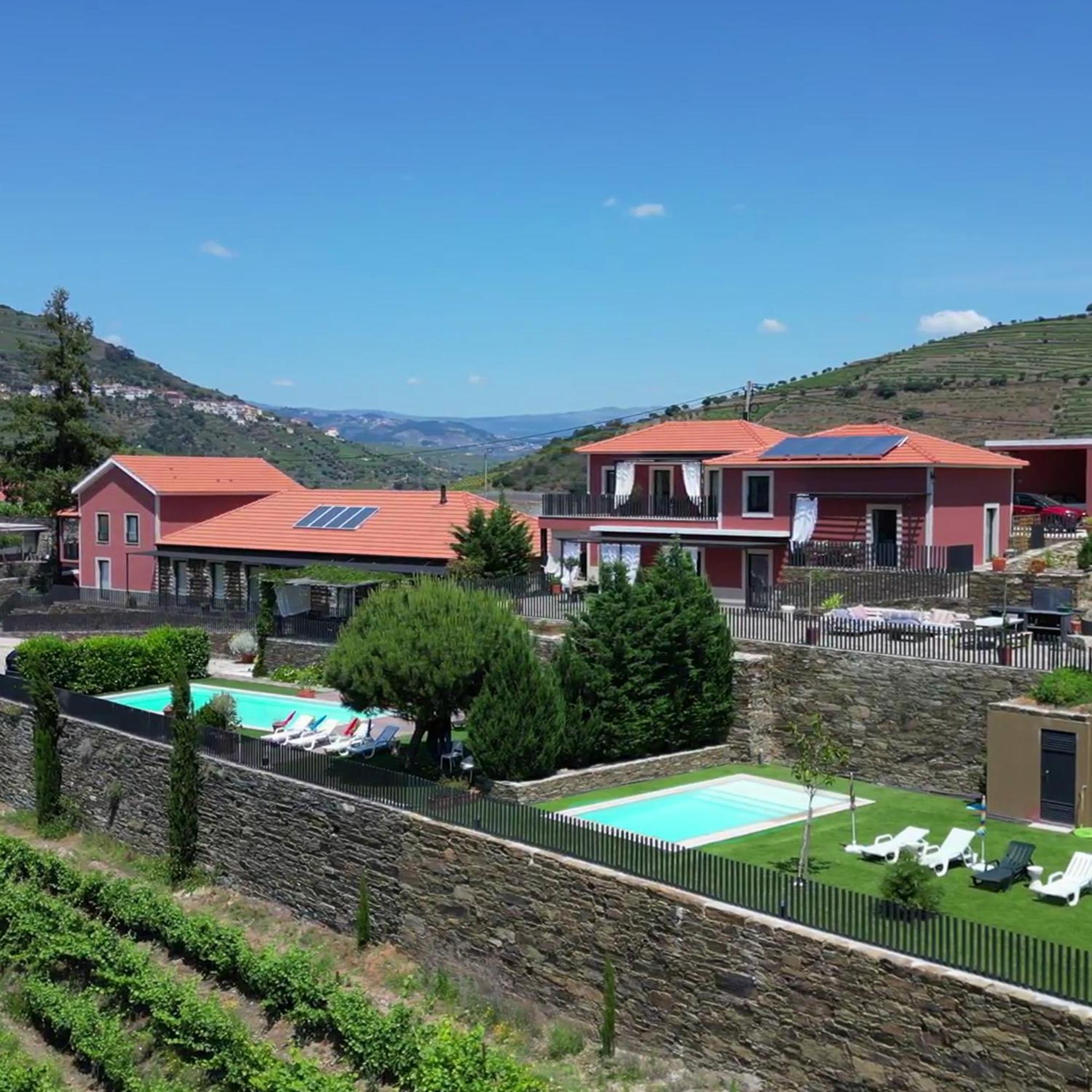 Two-Bedroom Apartment photo 2