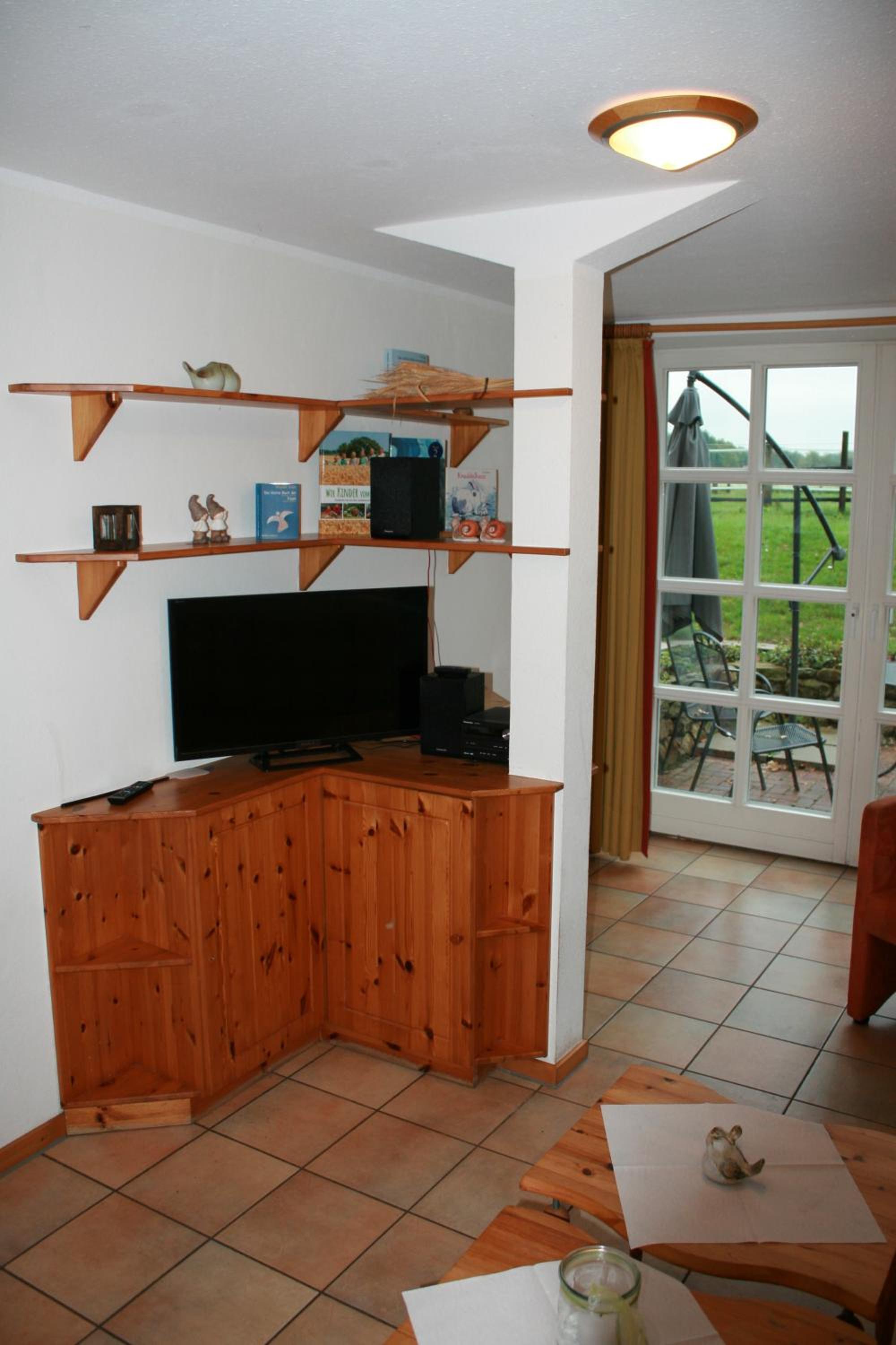 Apartment - Ground Floor photo 2