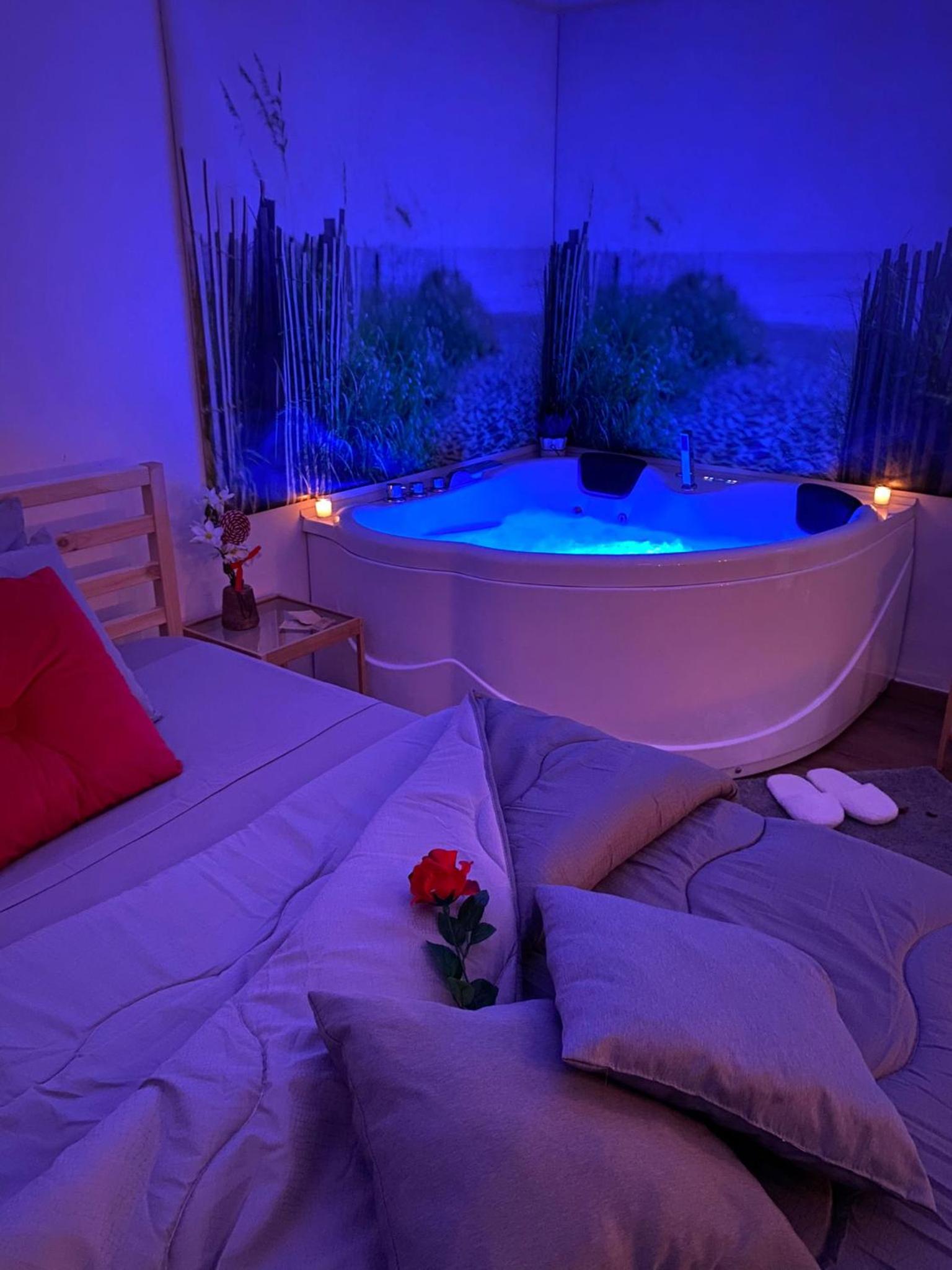 Deluxe Double Room with Bath photo 1