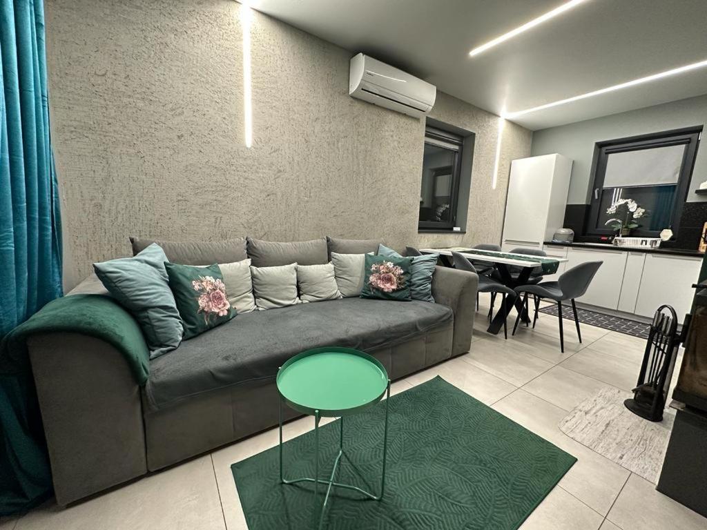 Three-Bedroom Townhouse photo 3