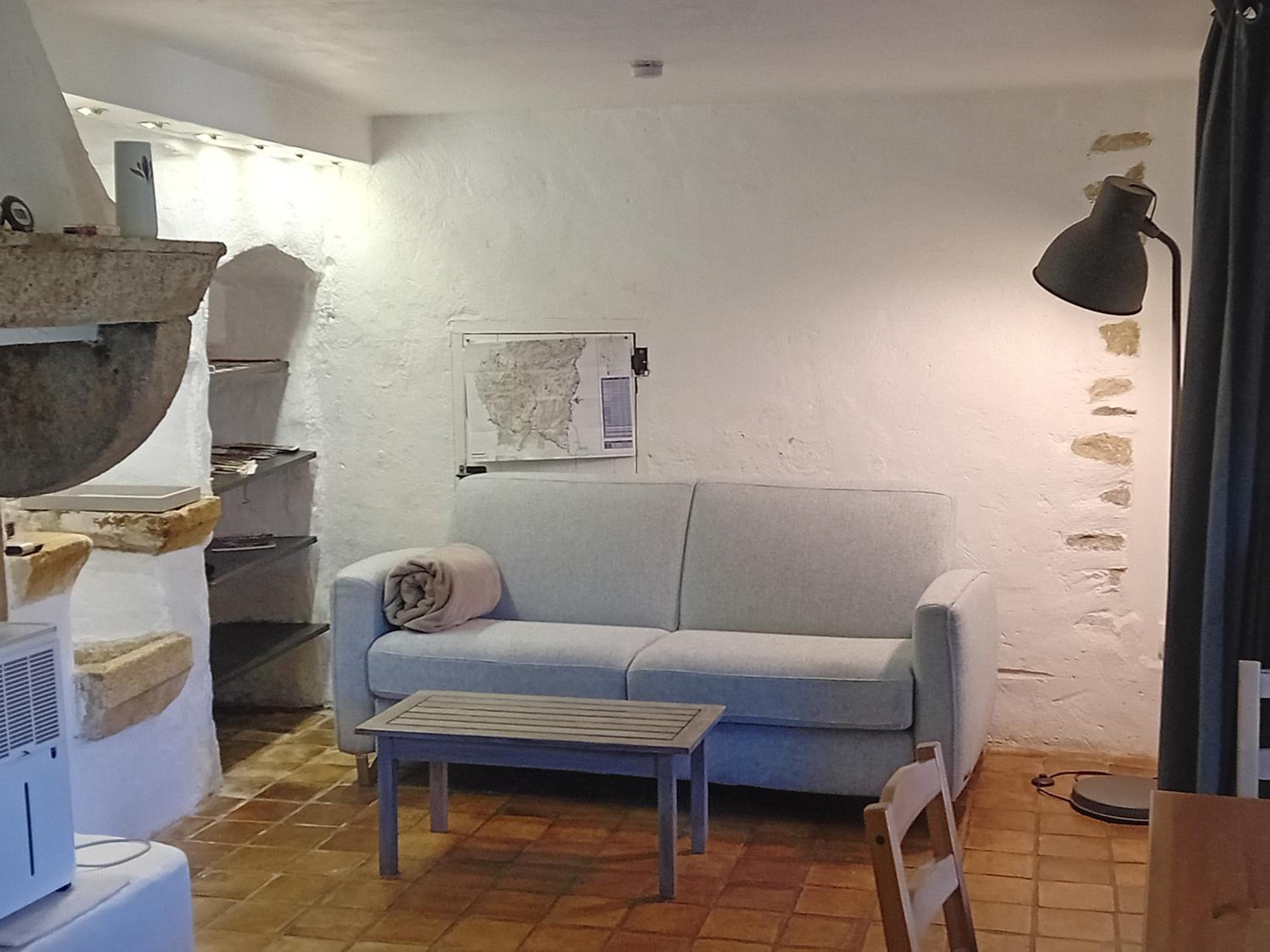 One-Bedroom Apartment - Photo 10
