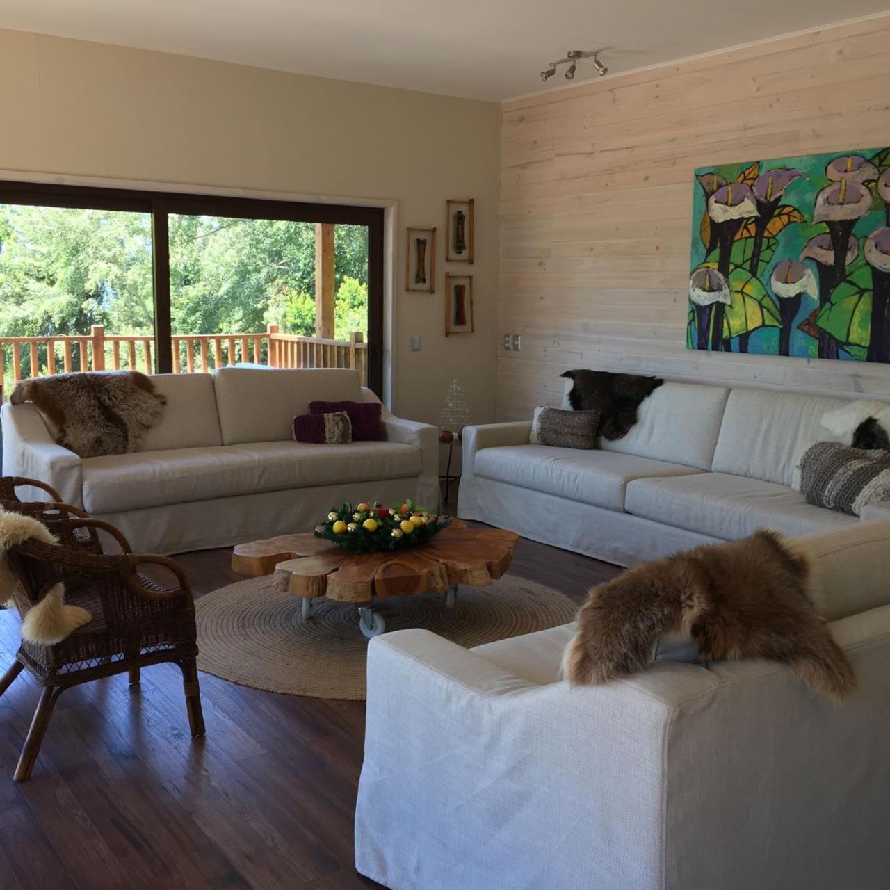 Villa photo 1