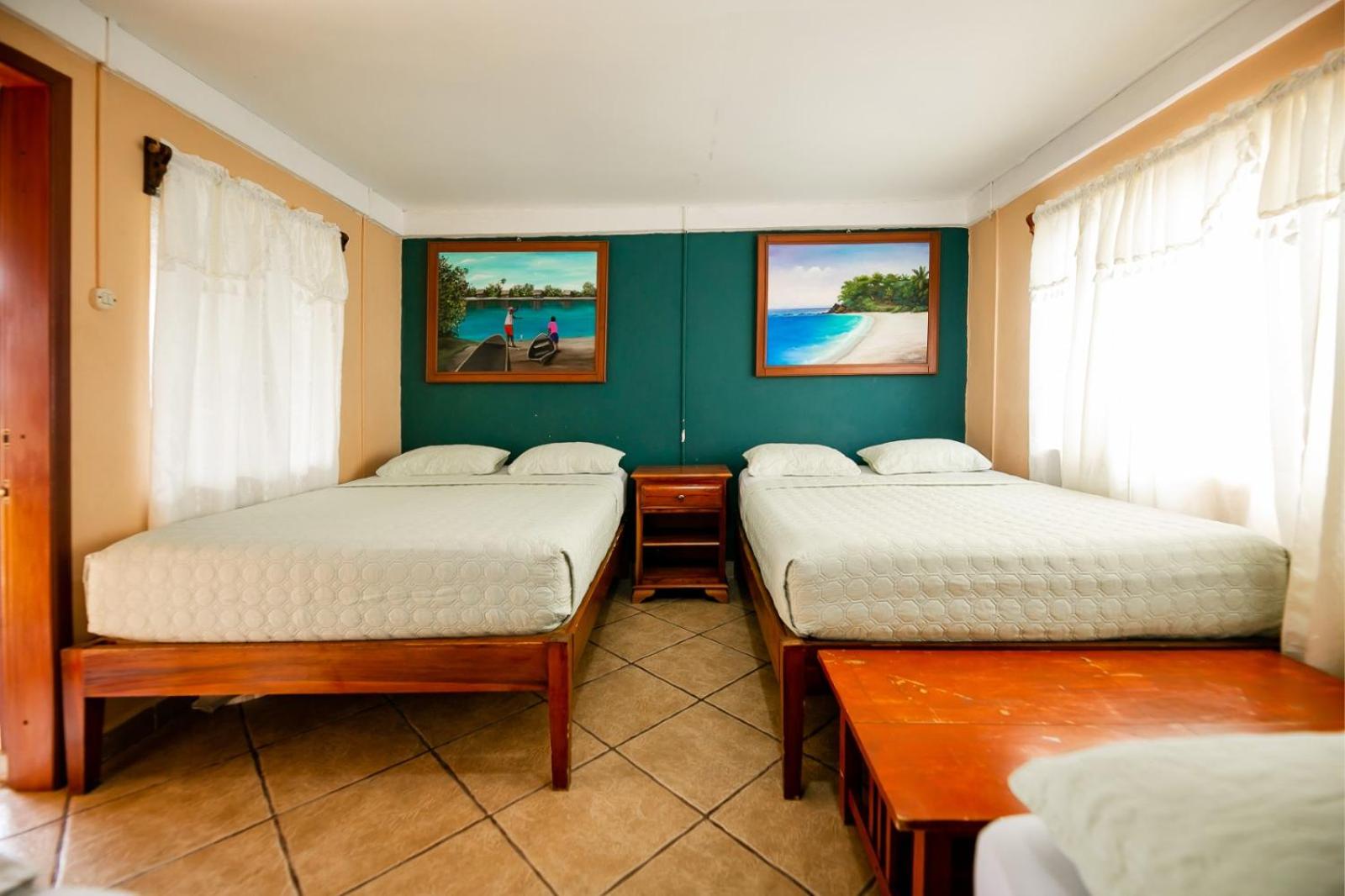 Quadruple Room with Garden View