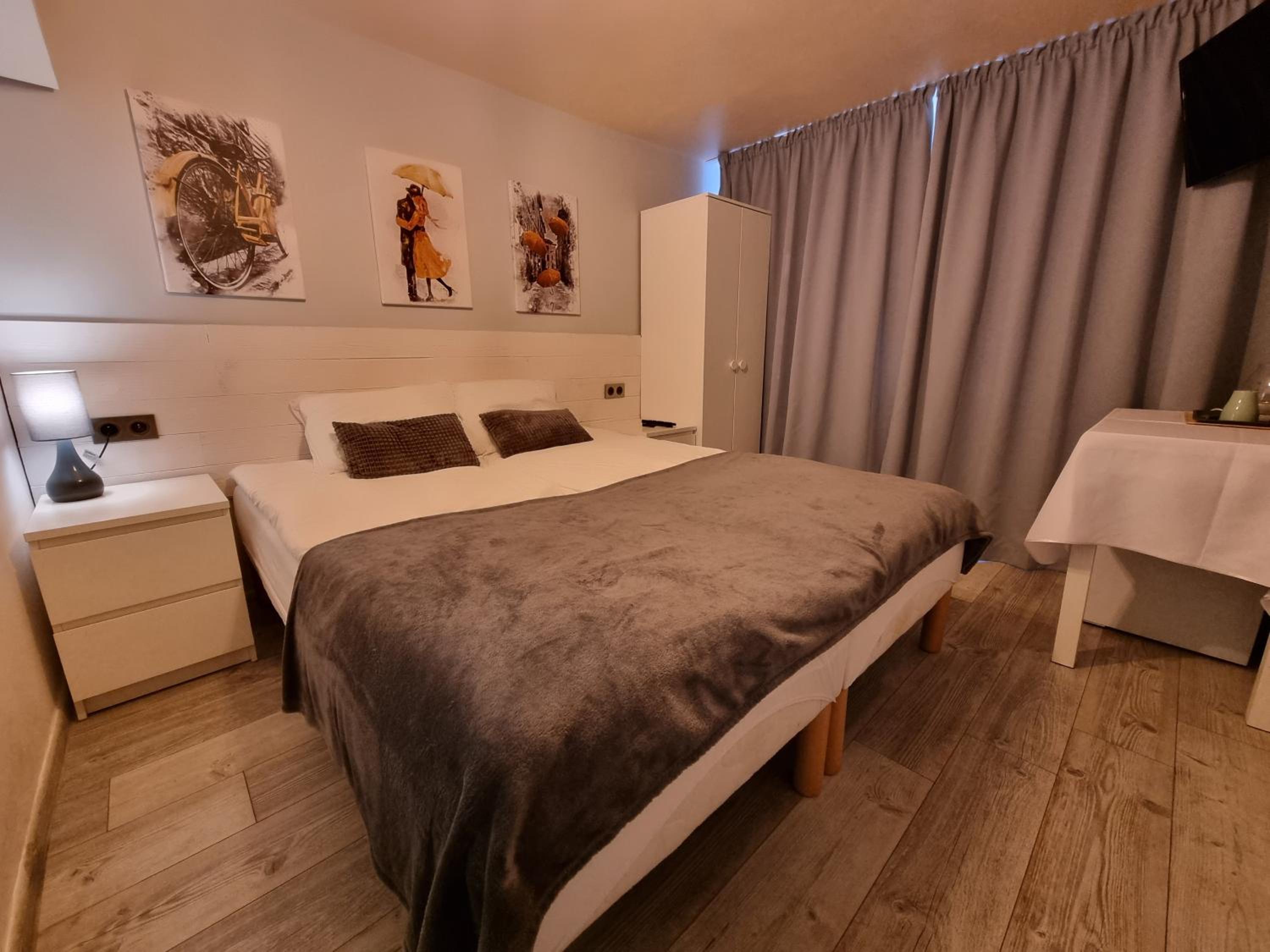 Double Room photo 2