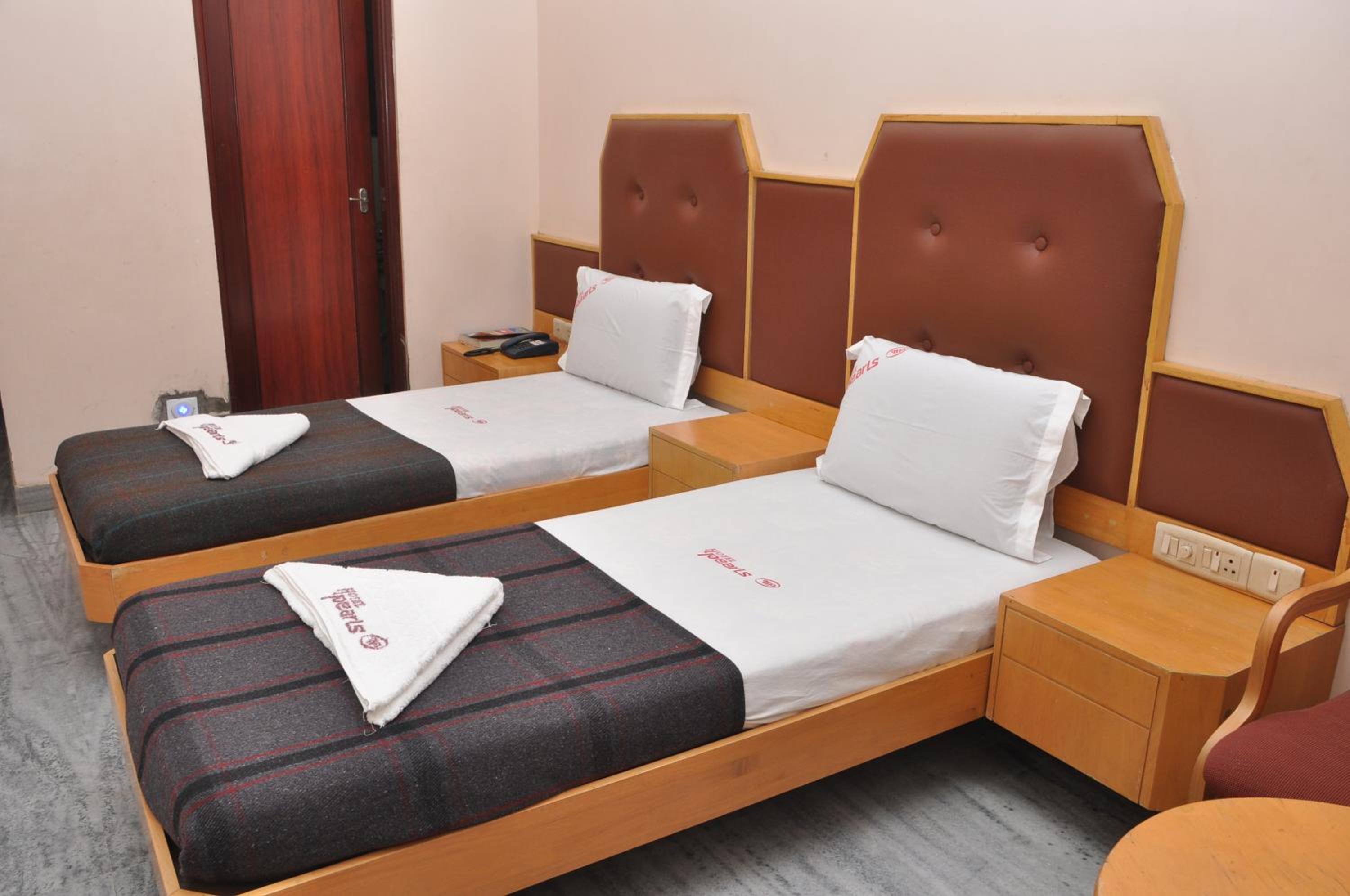 Economy Double or Twin Room photo 3