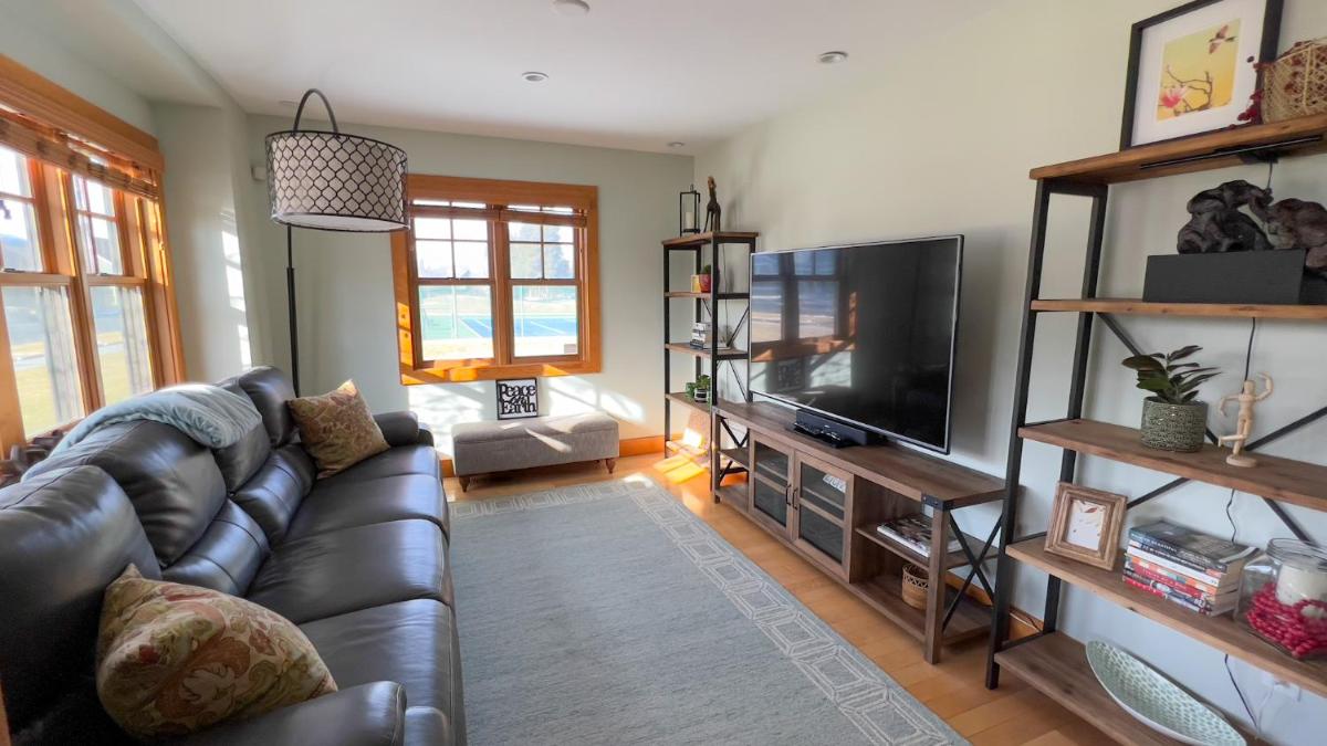 Three-Bedroom Holiday Home  photo 3