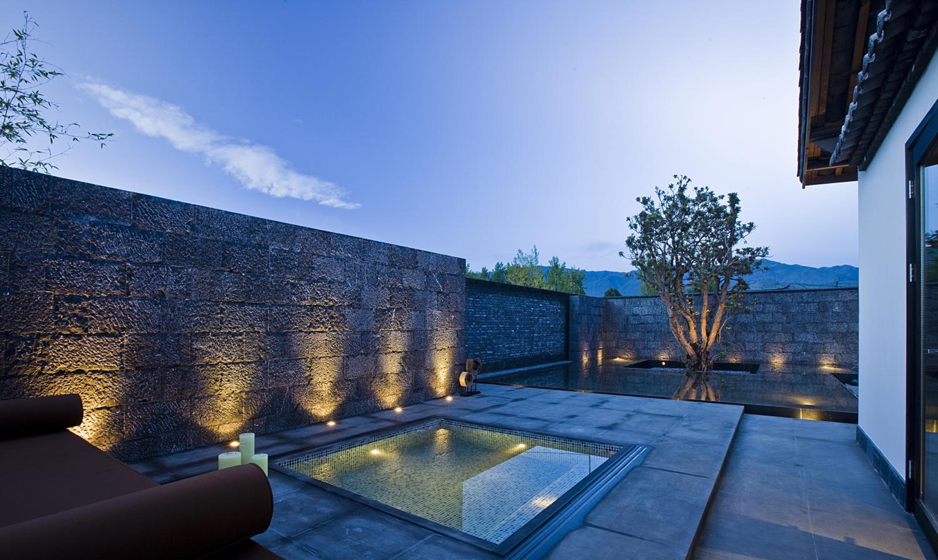 Deluxe One King-Bed Villa - Photo 3