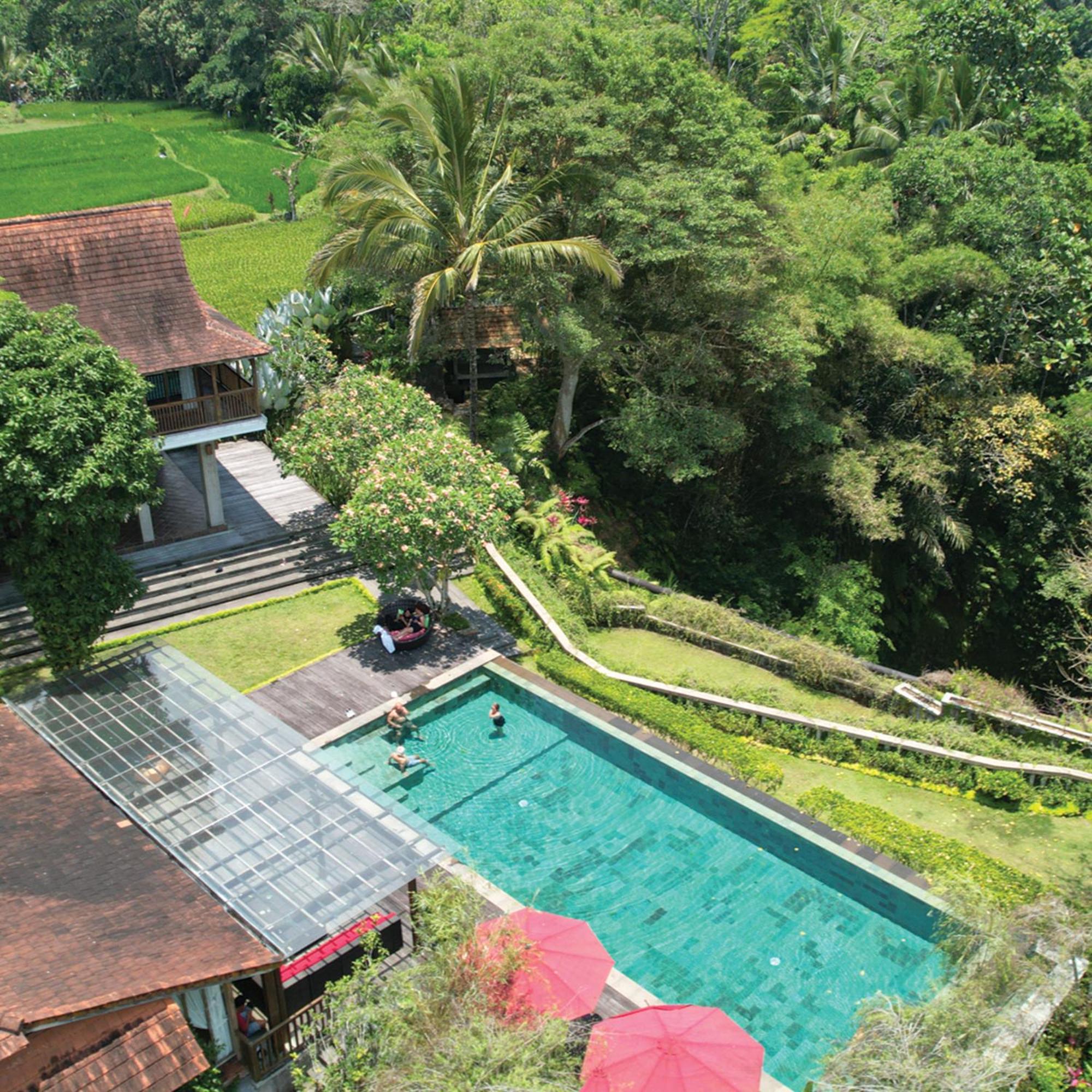 Two-Bedroom Villa - Photo 13