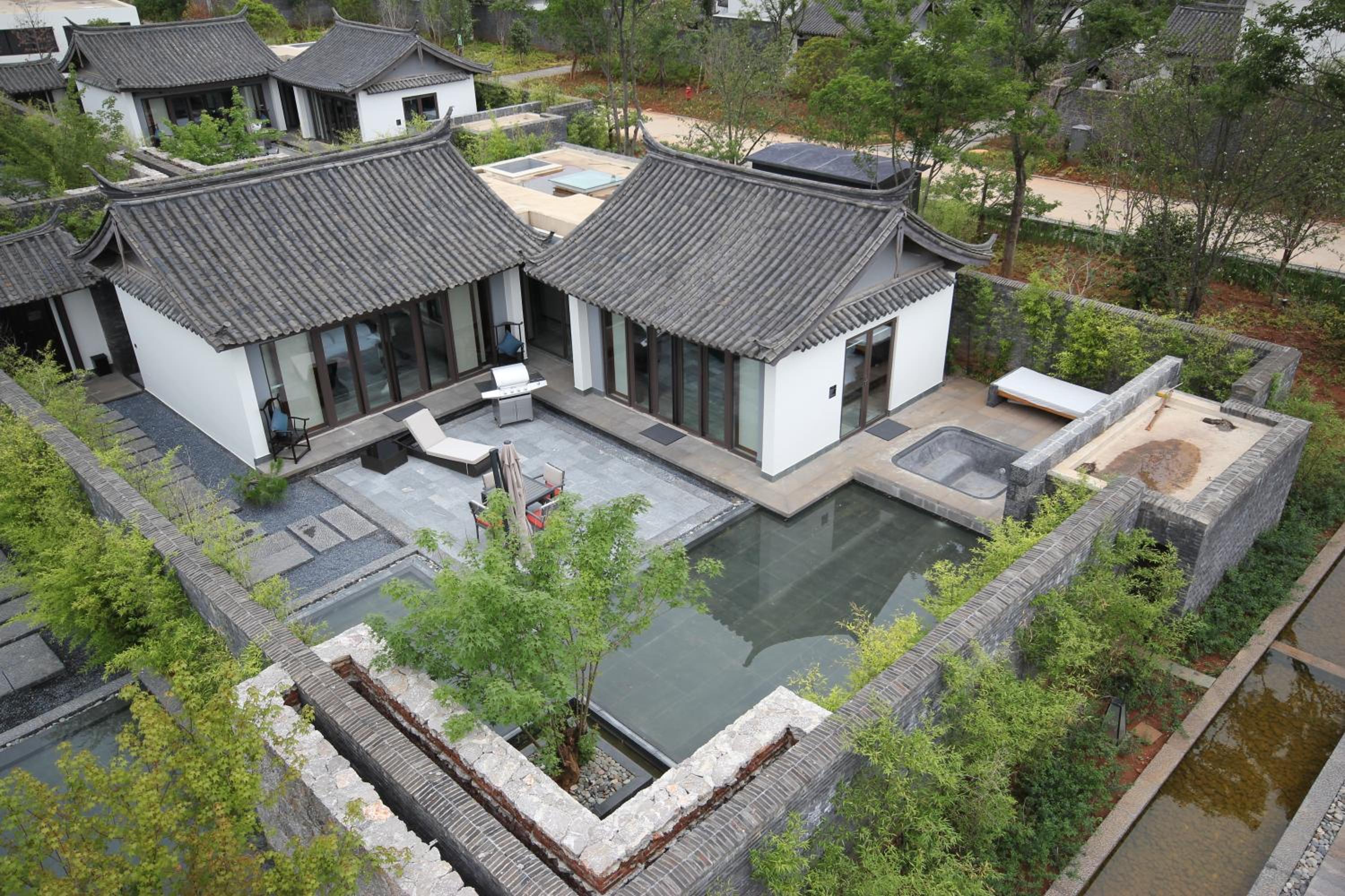 Deluxe One King-Bed Villa - Photo 4
