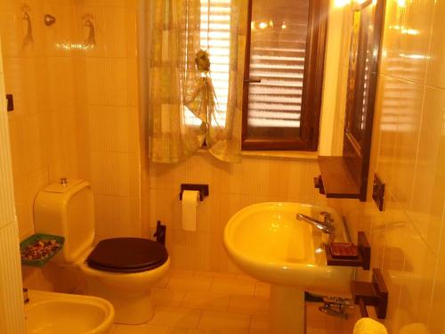 Double Room with Private External Bathroom photo 3