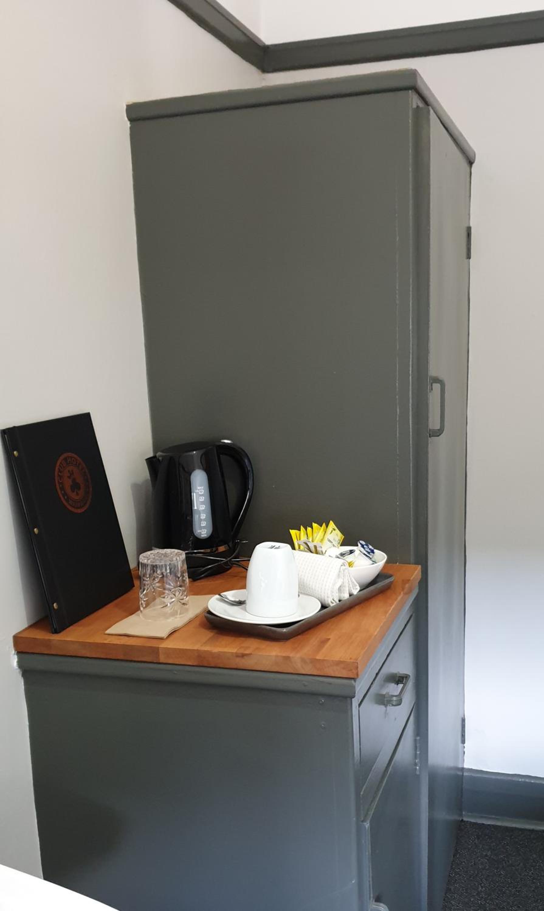 Budget Double Room photo 2