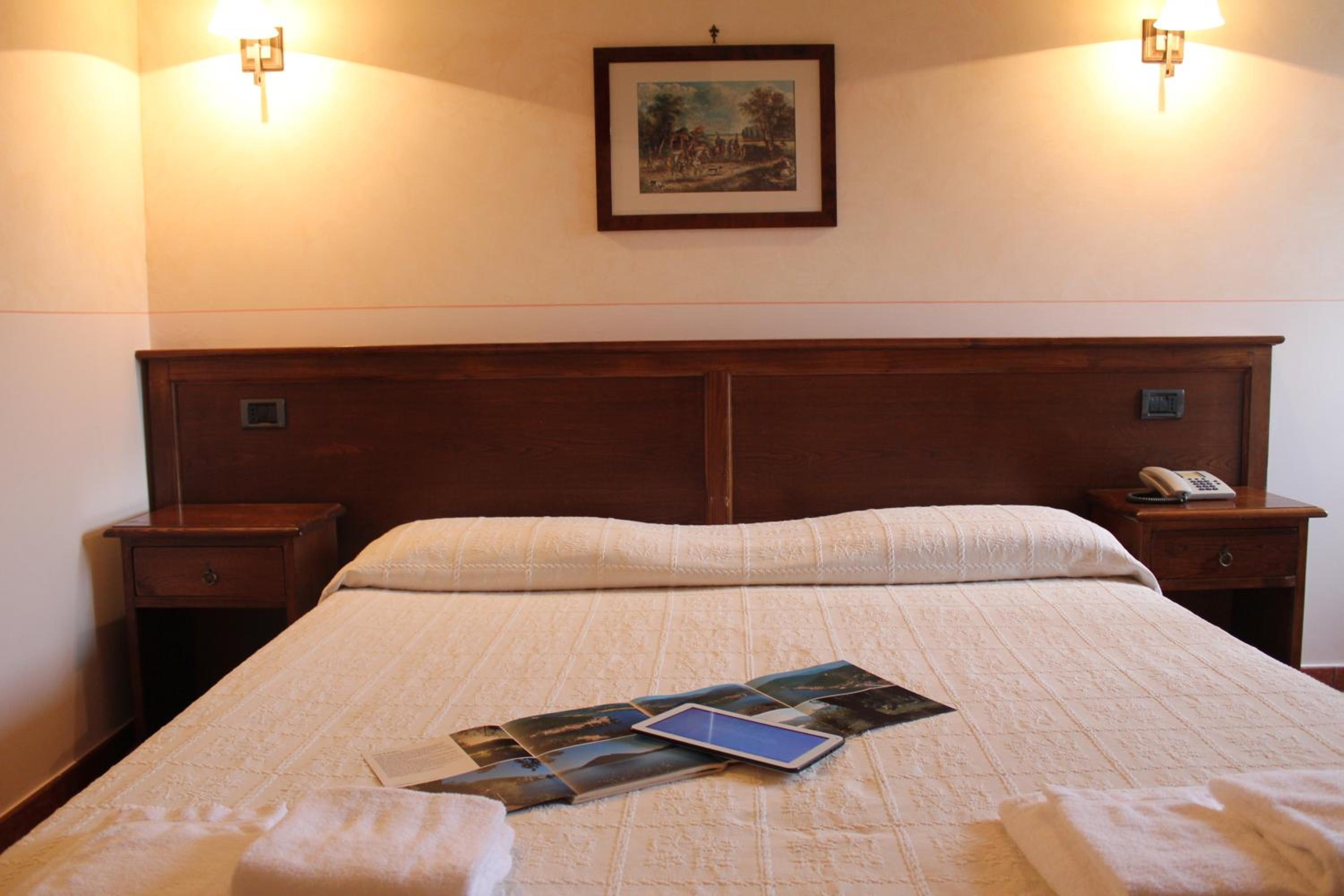 Quadruple Room - Photo 12