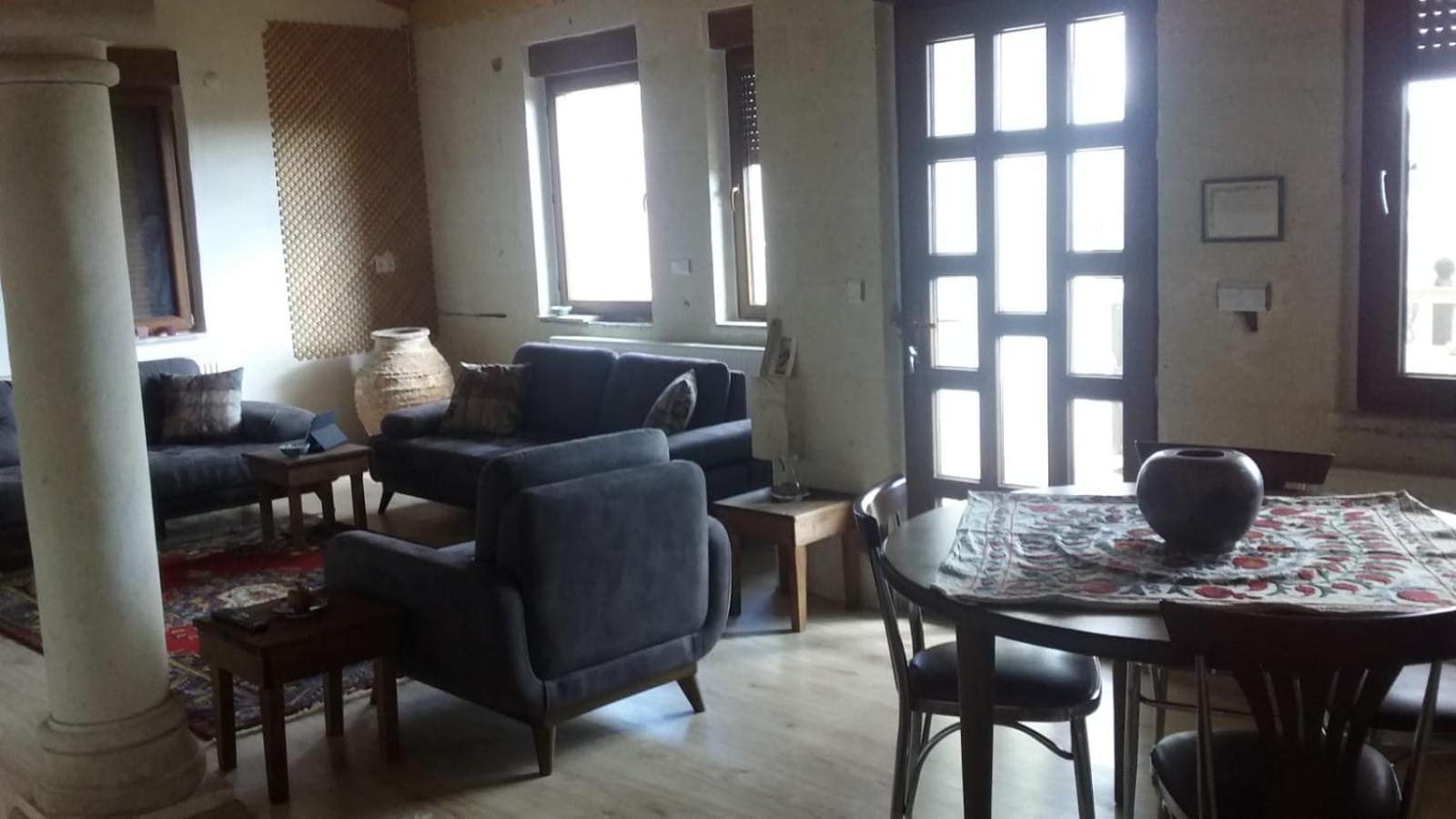 Apartment With Garden View photo 2