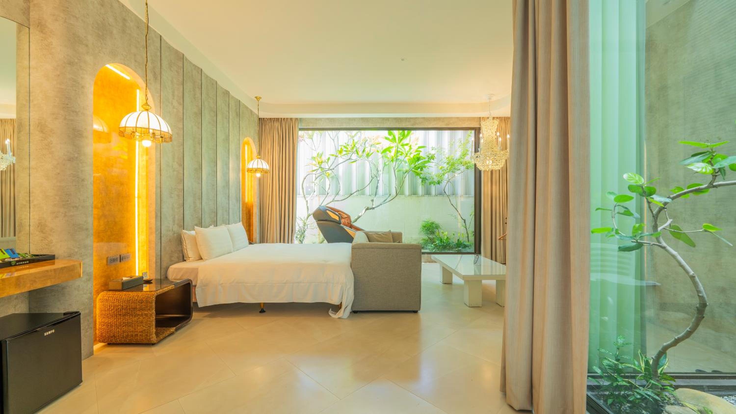 Deluxe Double Room (Check-in after 18:00) photo 3